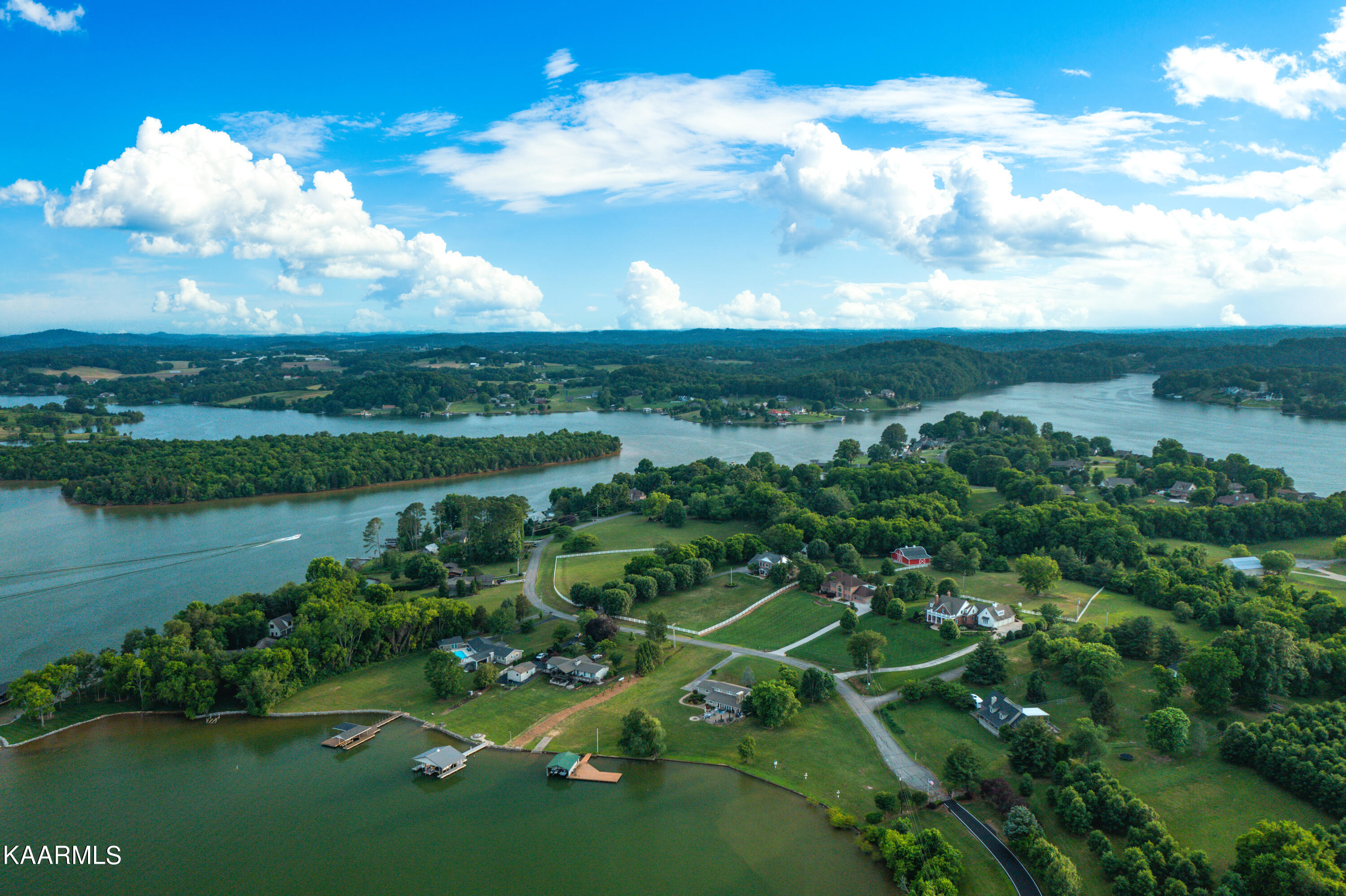 4625 Scenic Point Drive Louisville TN 37777