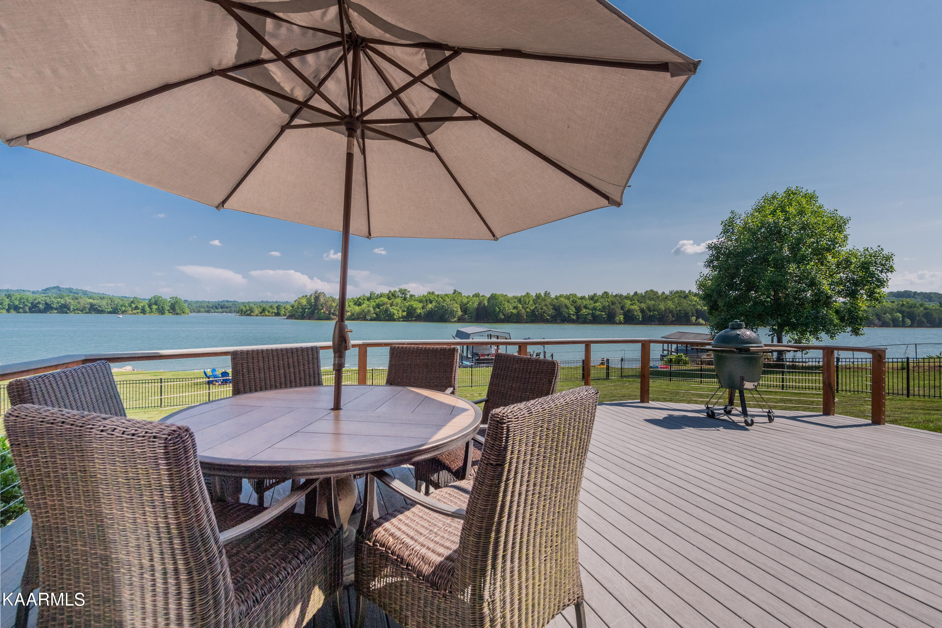 4625 Scenic Point Drive Louisville TN 37777
