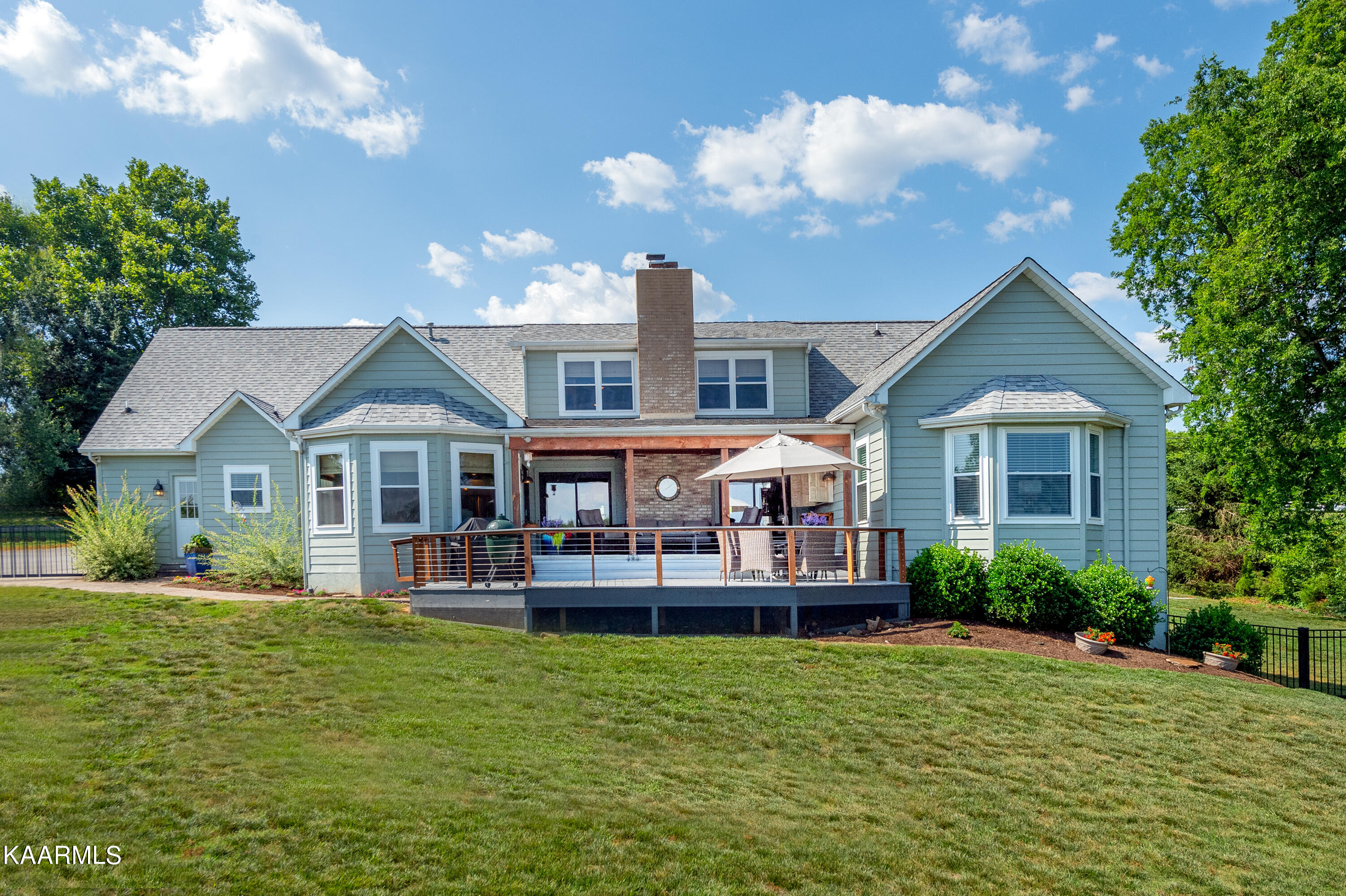 4625 Scenic Point Drive Louisville TN 37777