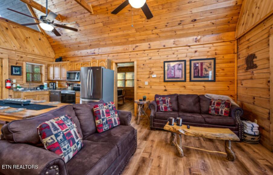 315 Brown Wren Way Gatlinburg TN 37738