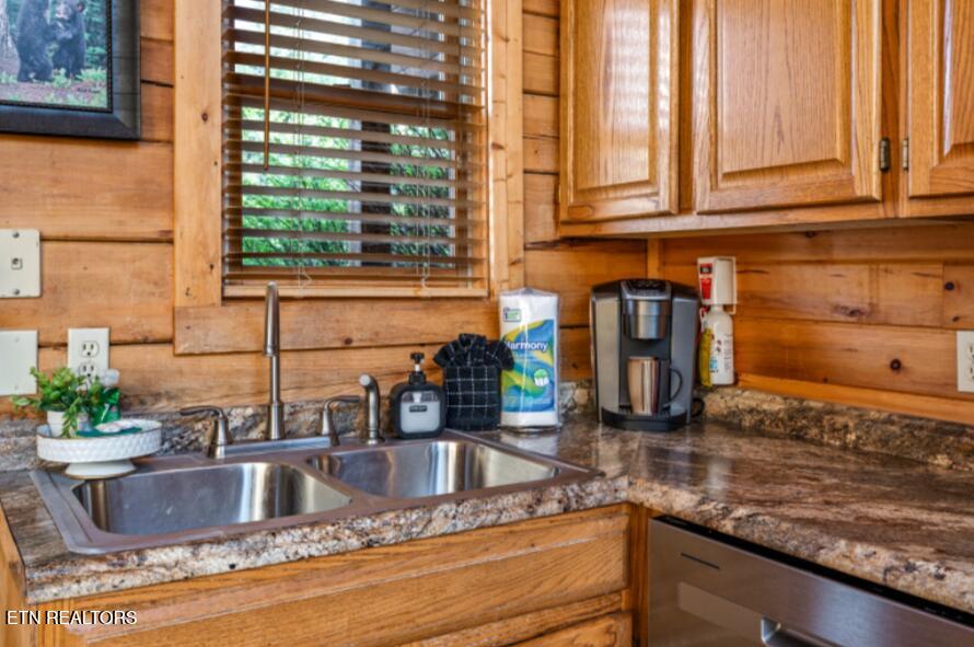 315 Brown Wren Way Gatlinburg TN 37738