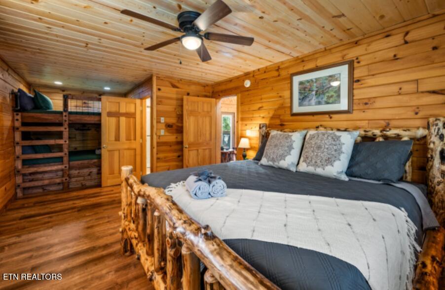 315 Brown Wren Way Gatlinburg TN 37738