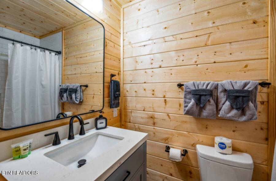 315 Brown Wren Way Gatlinburg TN 37738