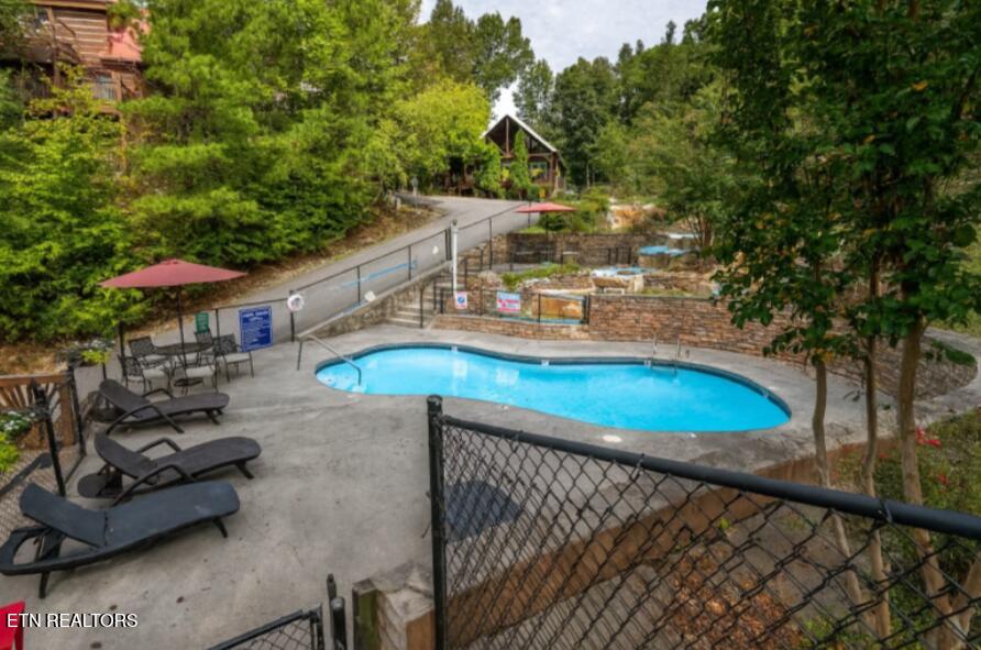 315 Brown Wren Way Gatlinburg TN 37738