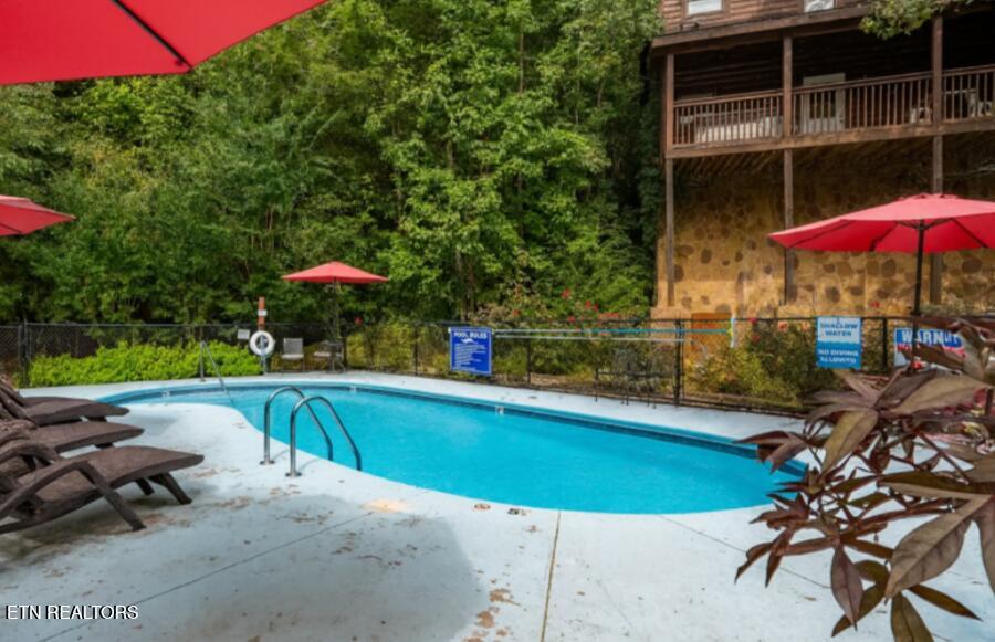 315 Brown Wren Way Gatlinburg TN 37738