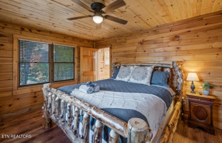 315 Brown Wren Way Gatlinburg TN 37738