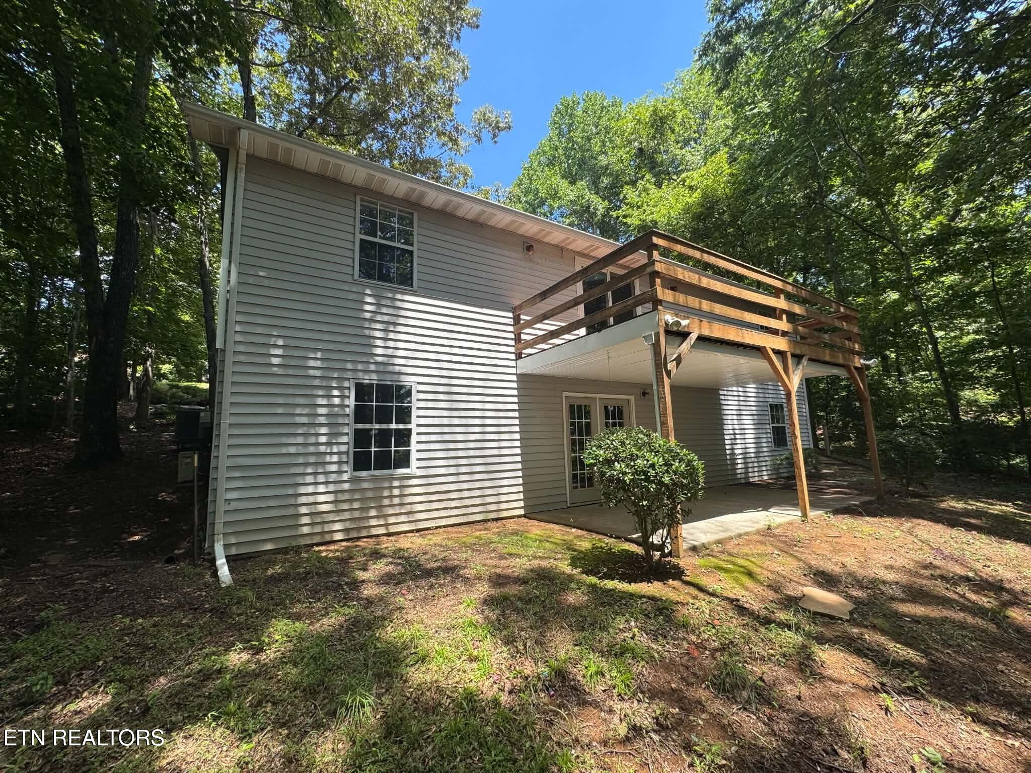 219 Daleyuhski Lane Loudon TN 37774