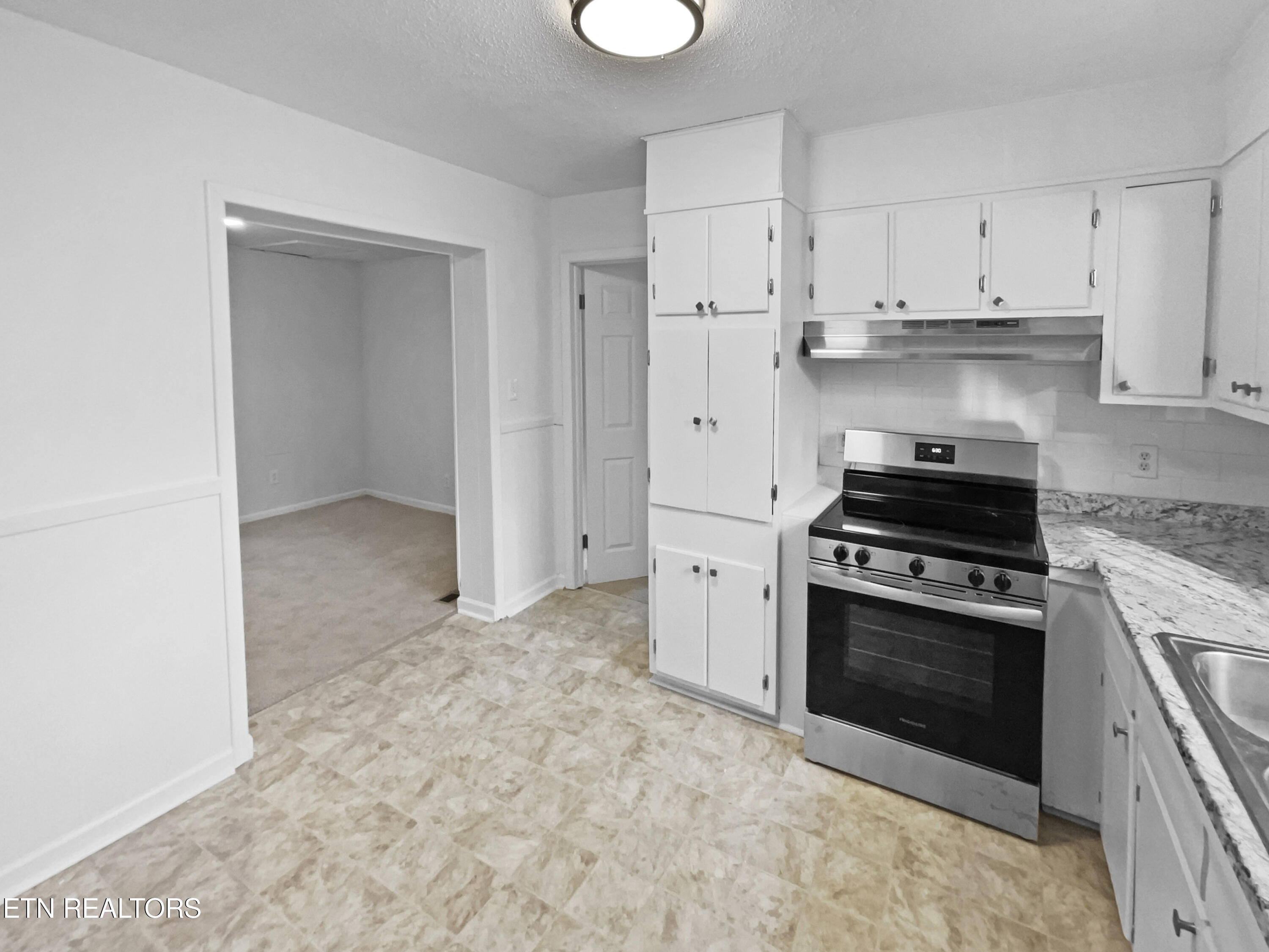 4028 Catalpa Avenue Knoxville TN 37914
