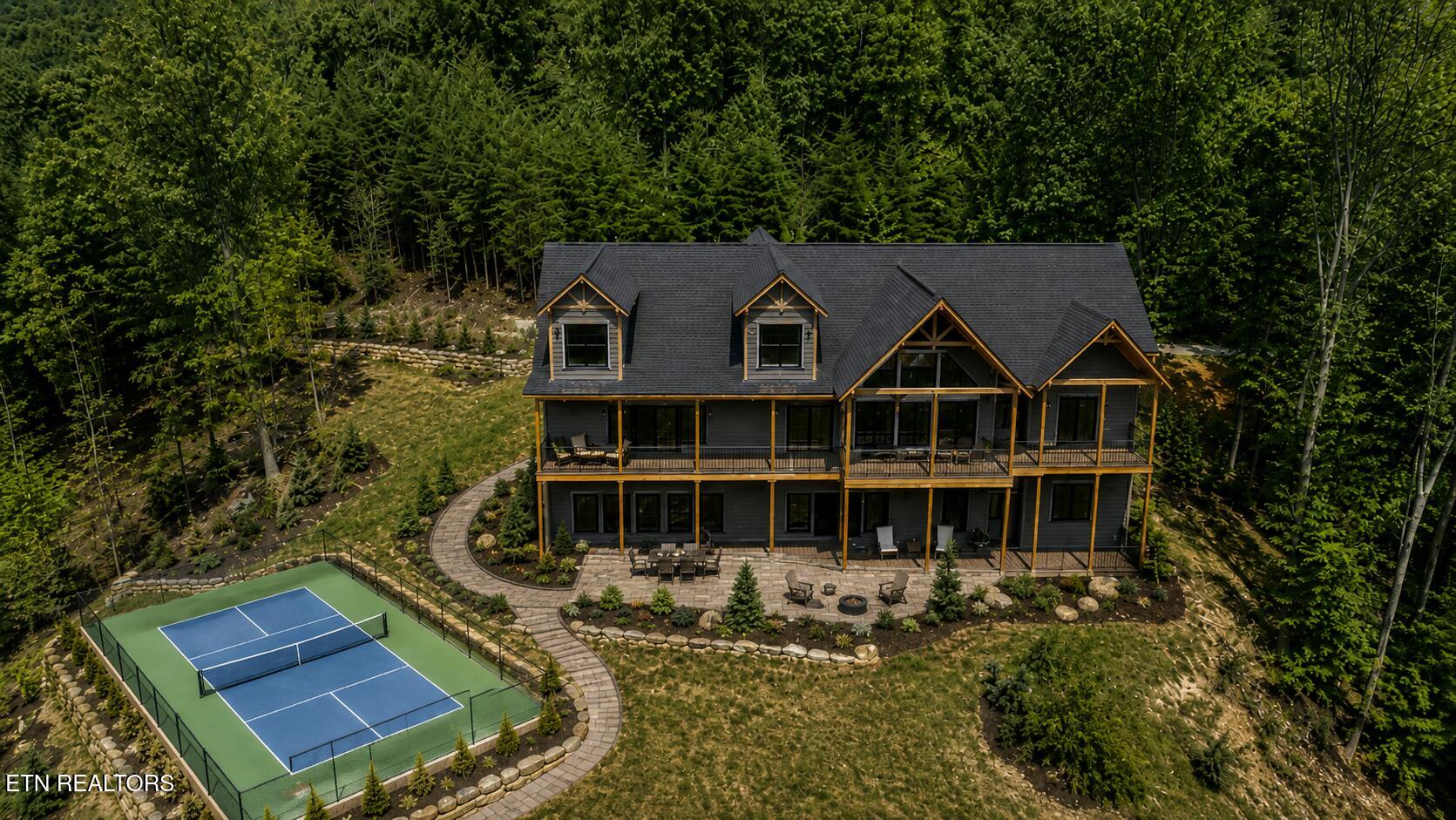 3539 Summit Trails Drive Sevierville TN 37862
