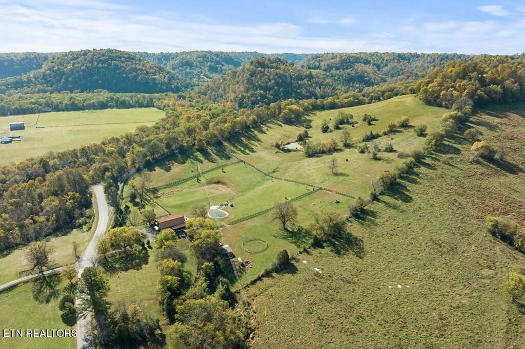 11528 Dodson Branch Highway Highway Gainesboro TN 38562