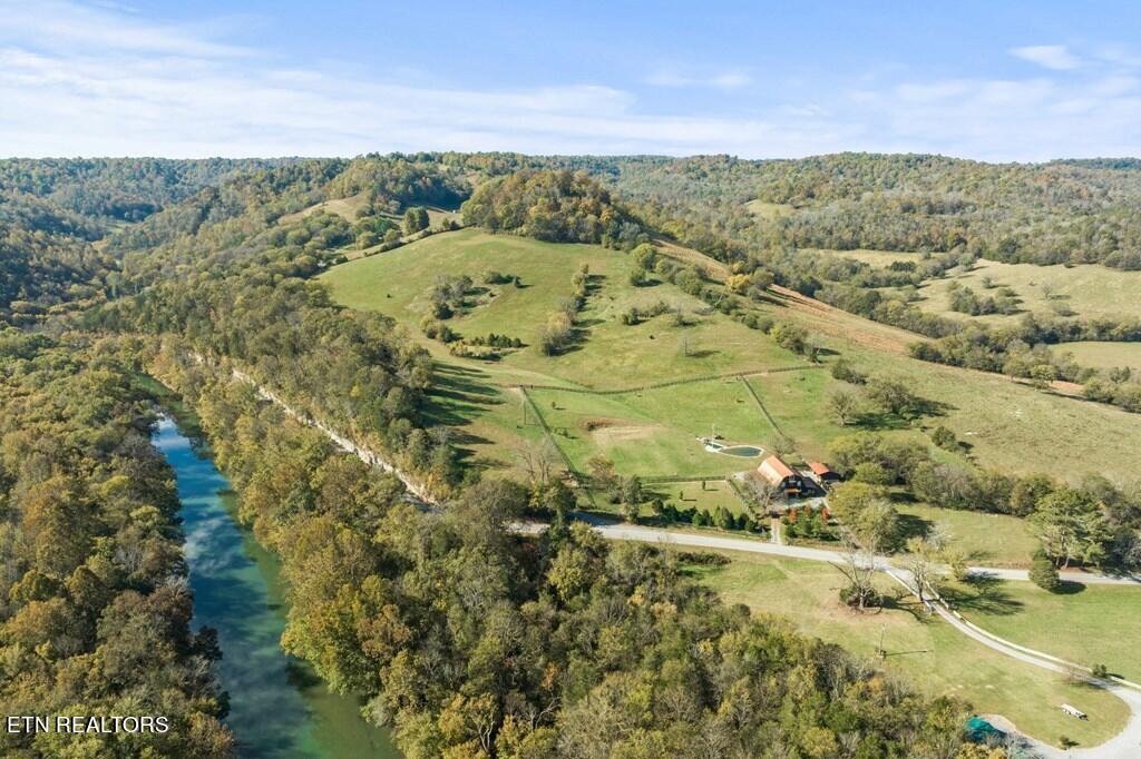 11528 Dodson Branch Highway Highway Gainesboro TN 38562