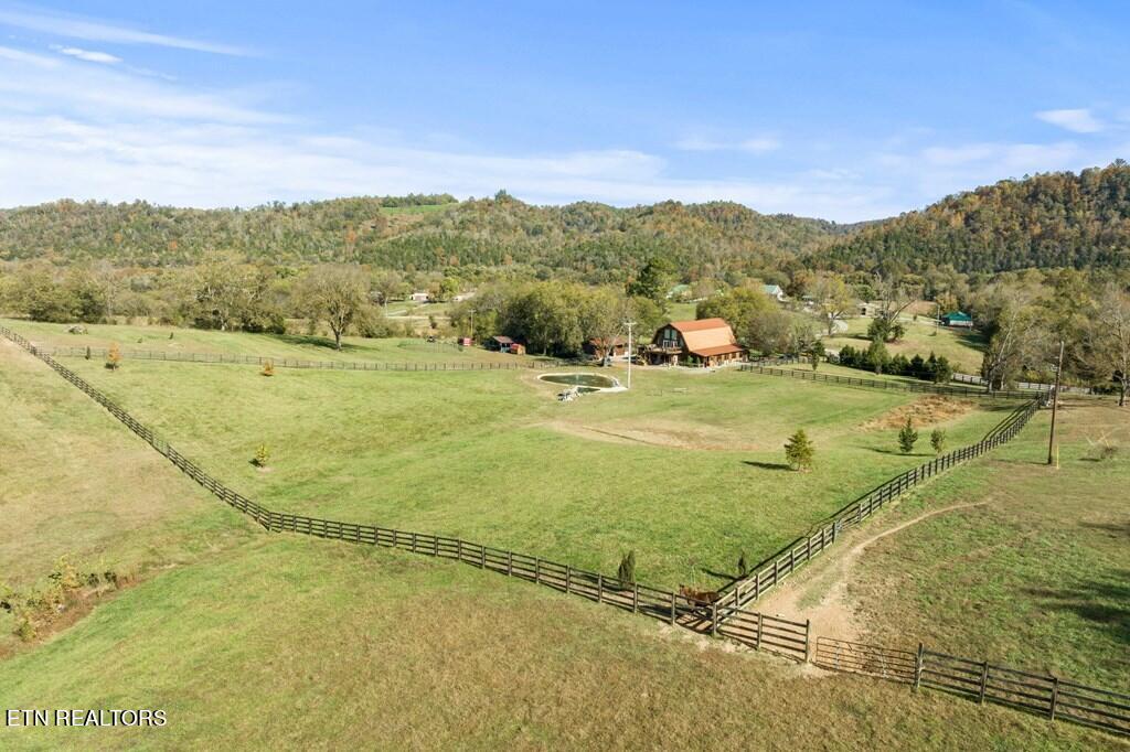 11528 Dodson Branch Highway Highway Gainesboro TN 38562