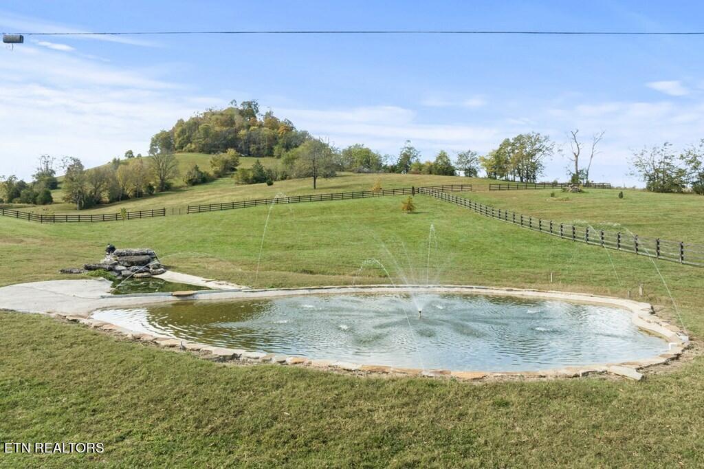 11528 Dodson Branch Highway Highway Gainesboro TN 38562
