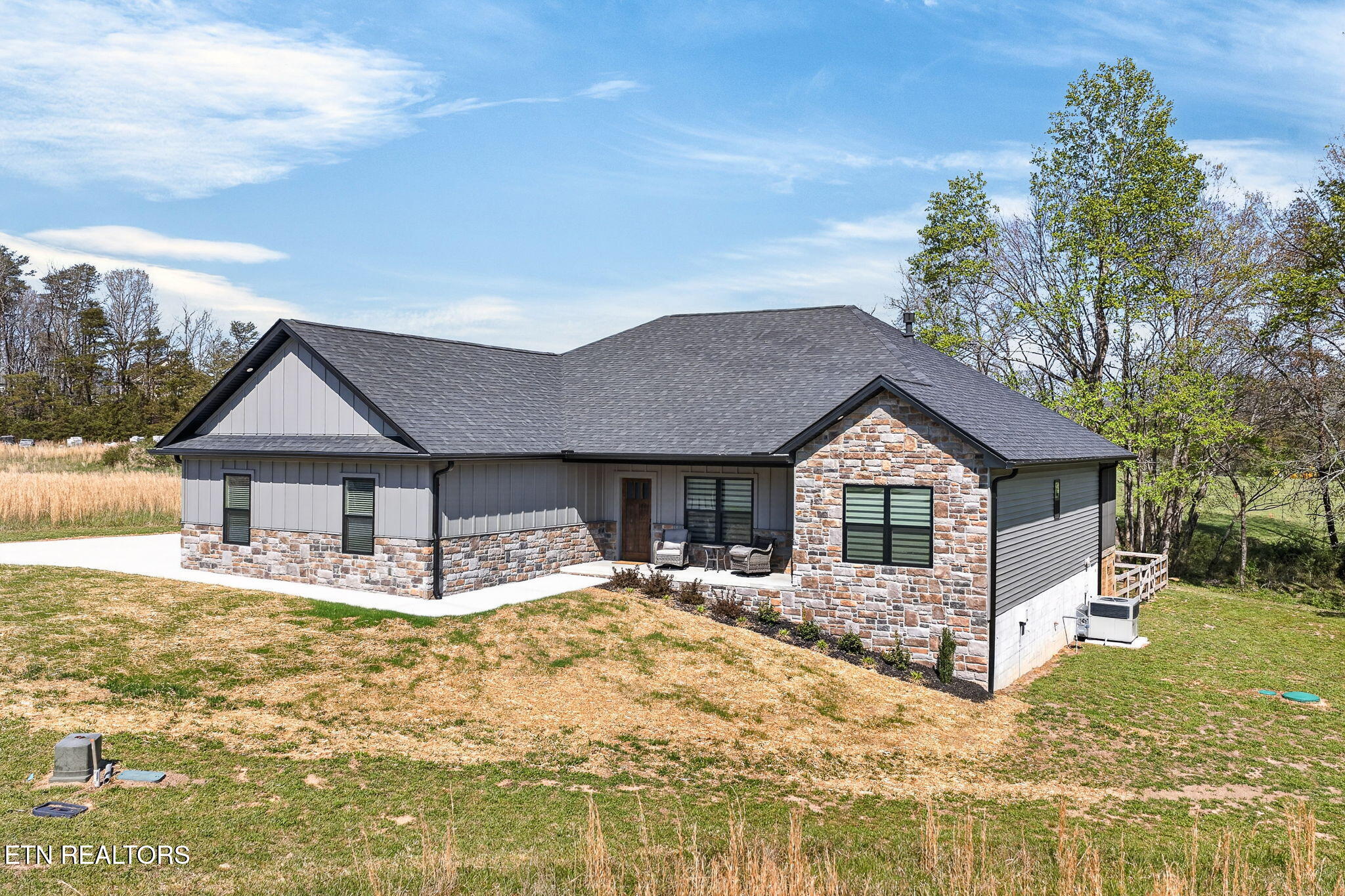 Crossville TN 38555