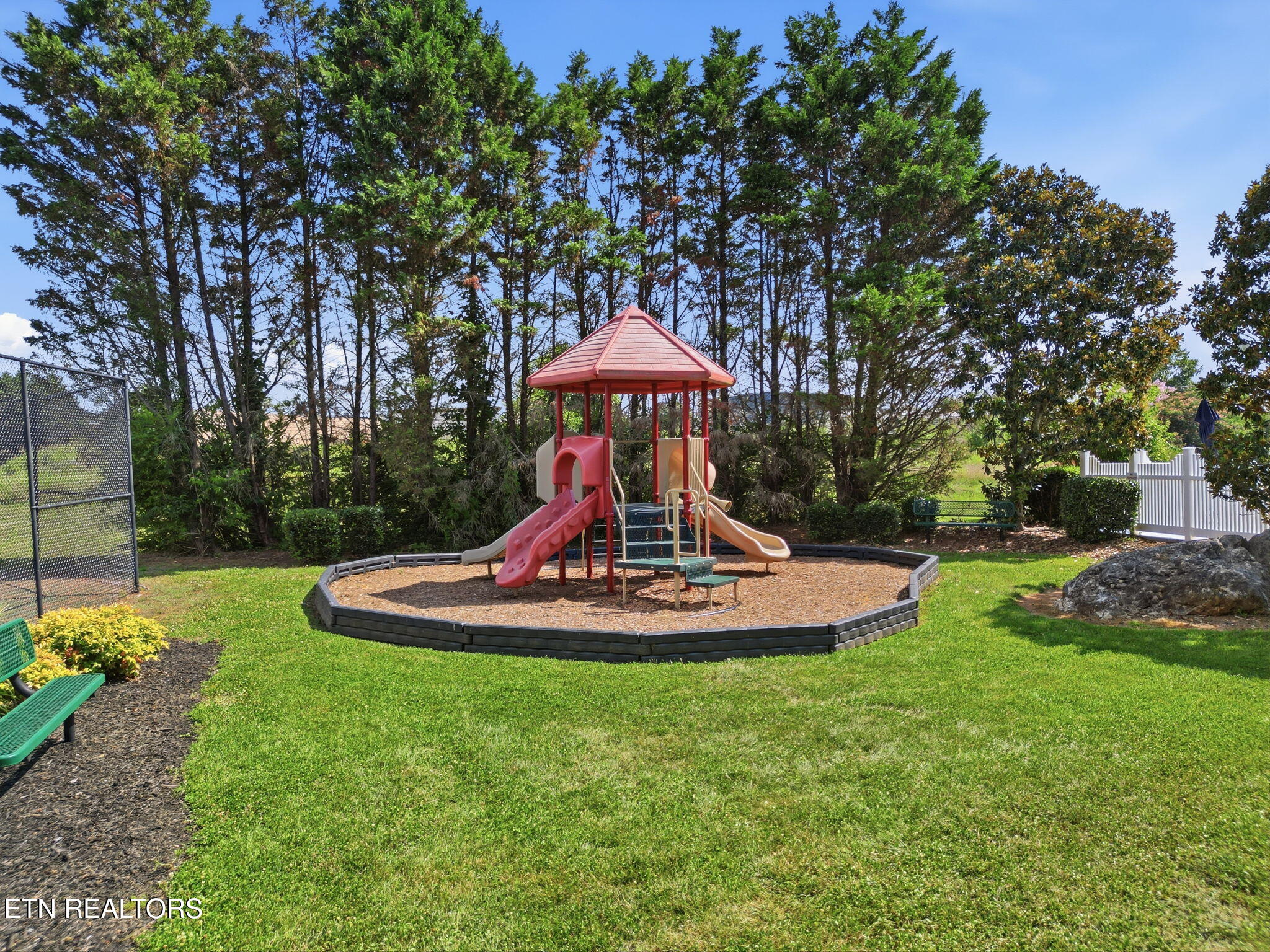 315 Willowcreek Boulevard Sweetwater TN 37874