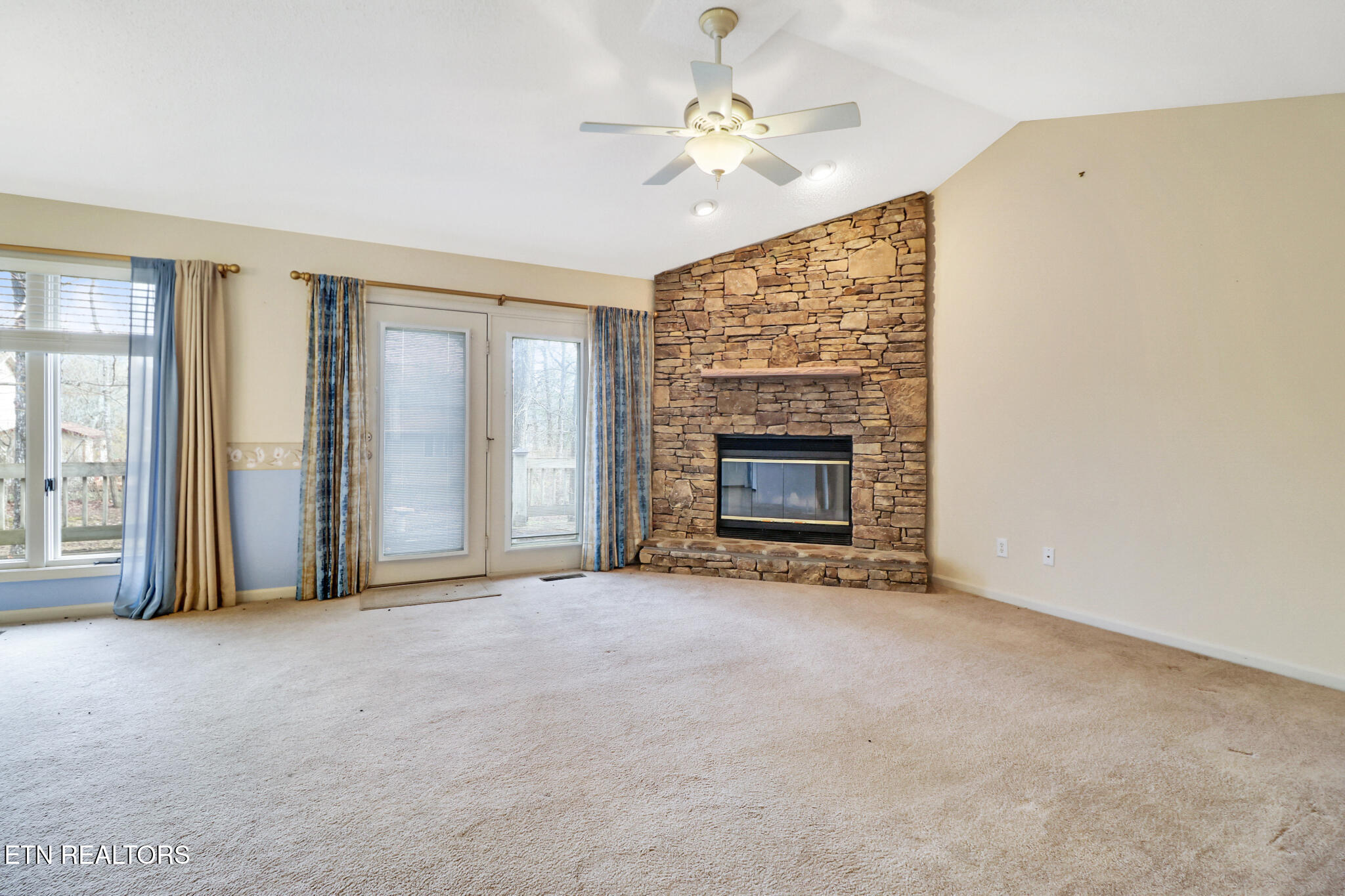 139 Fairhaven Drive Crossville TN 38558