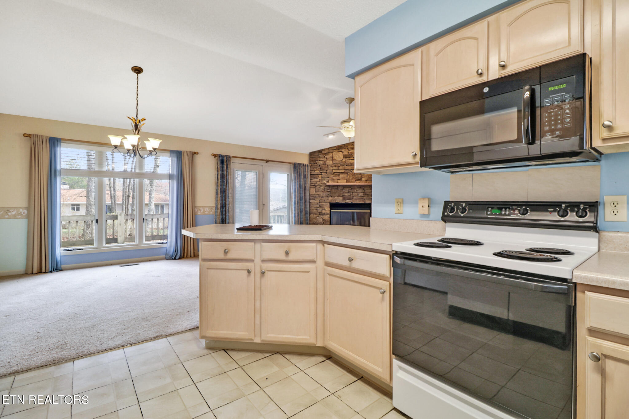 139 Fairhaven Drive Crossville TN 38558
