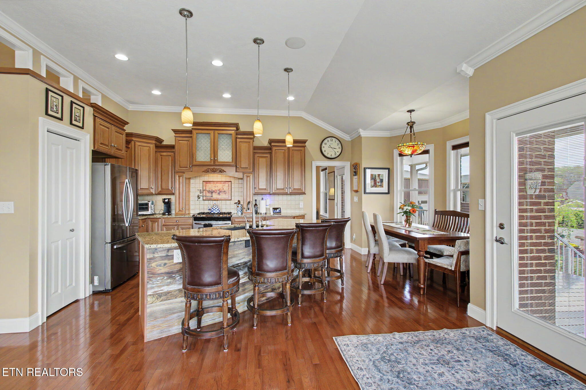 370 Leeper Overlook Dandridge TN 37725