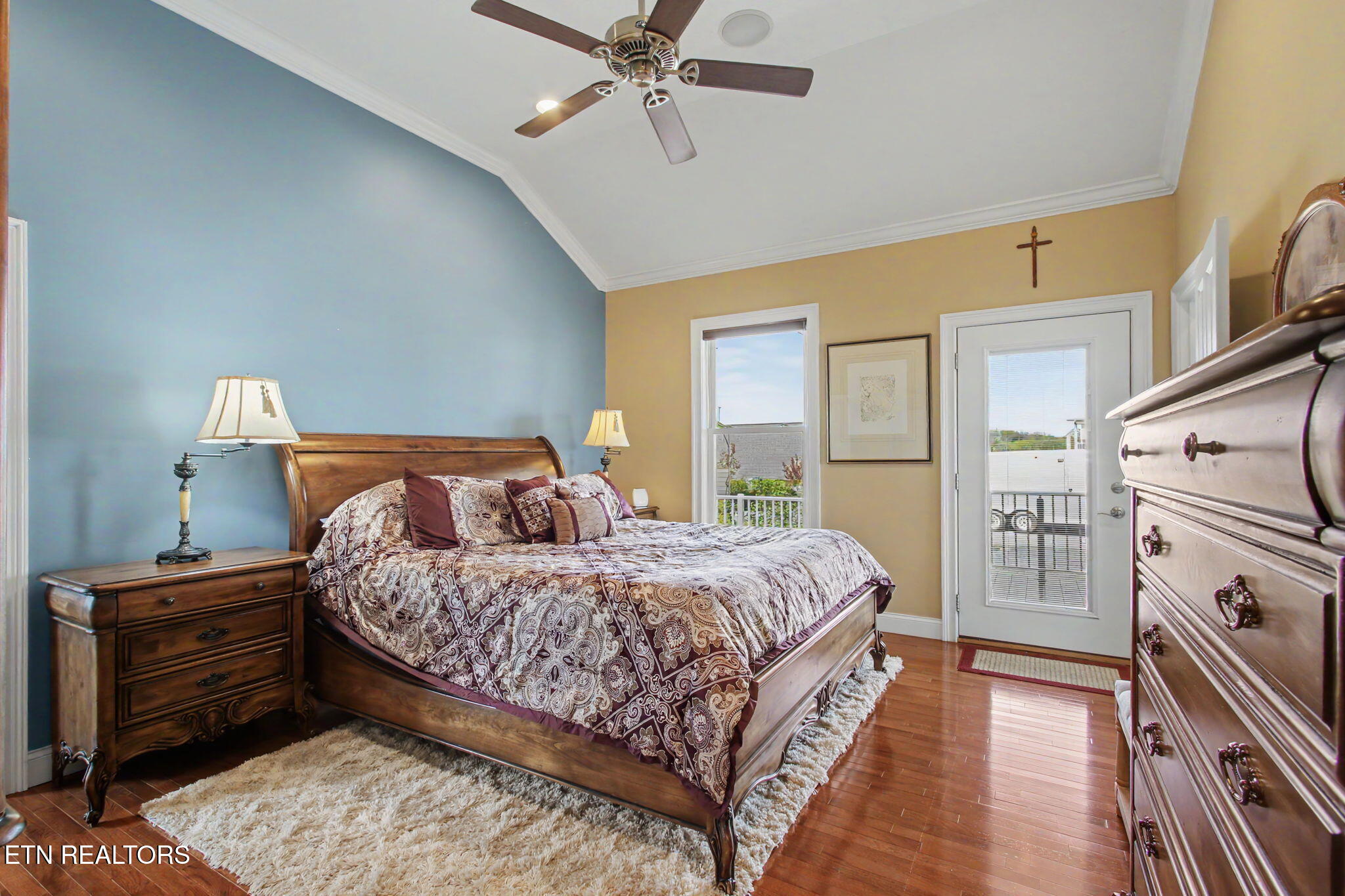 370 Leeper Overlook Dandridge TN 37725