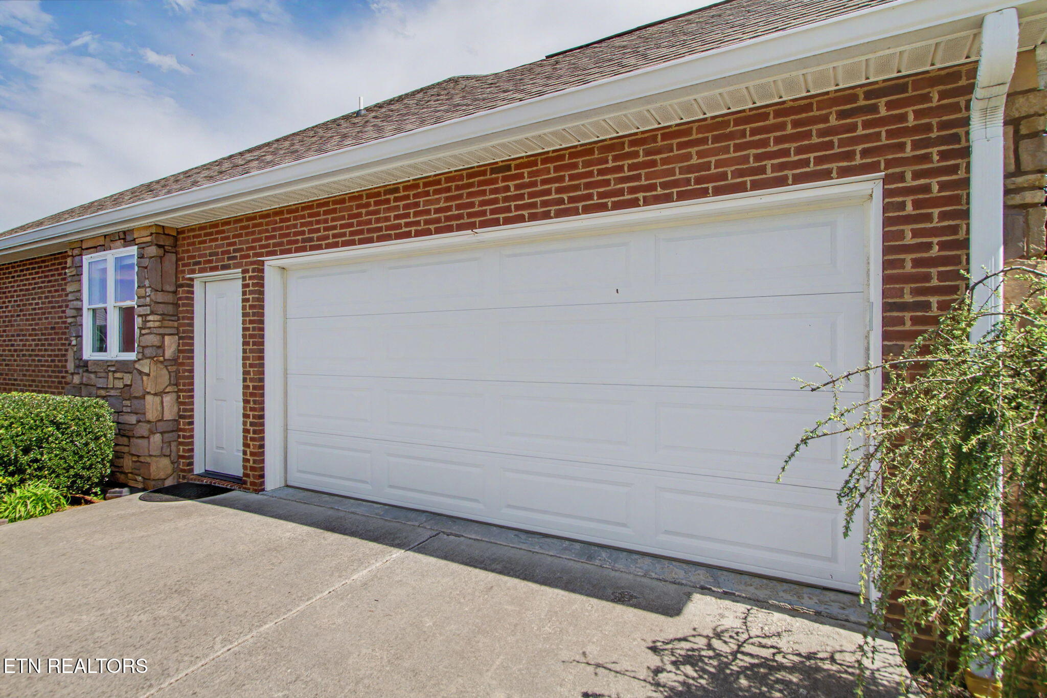 370 Leeper Overlook Dandridge TN 37725