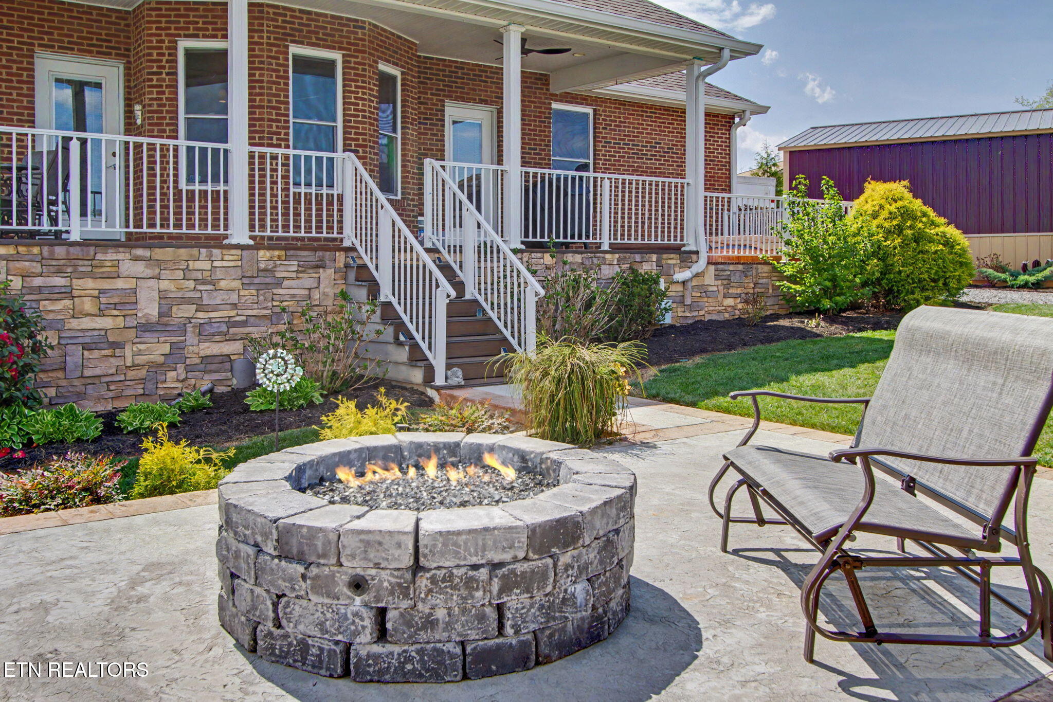 370 Leeper Overlook Dandridge TN 37725