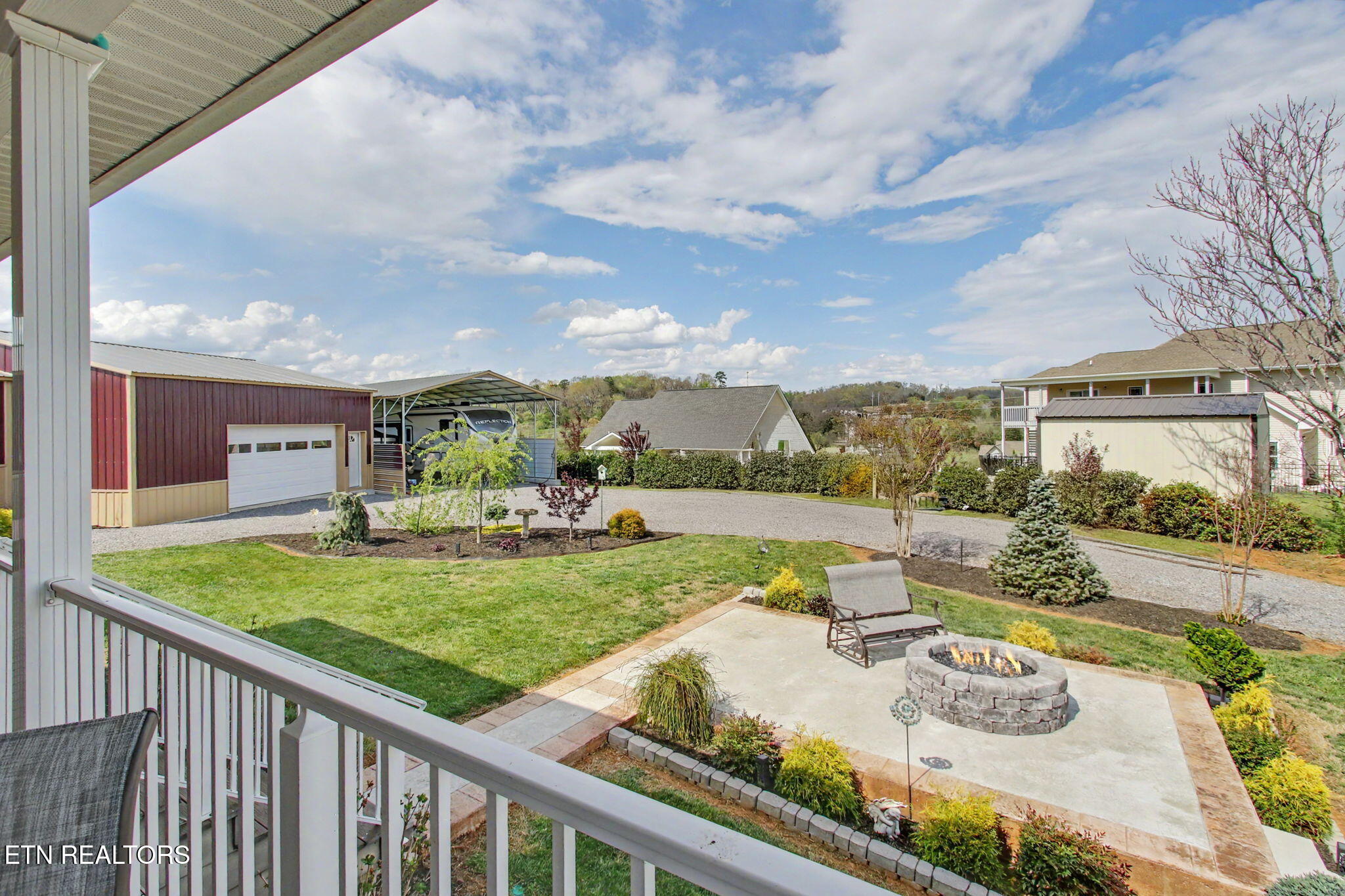 370 Leeper Overlook Dandridge TN 37725