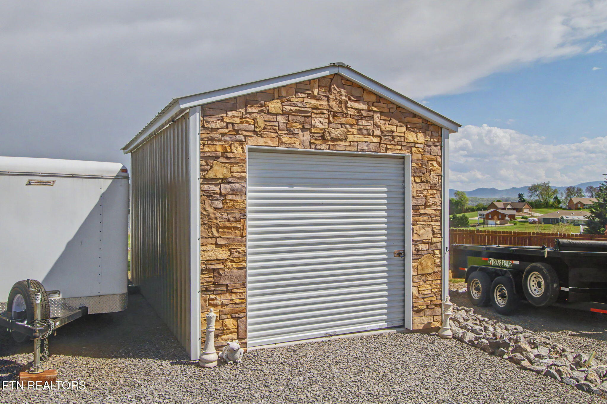 370 Leeper Overlook Dandridge TN 37725