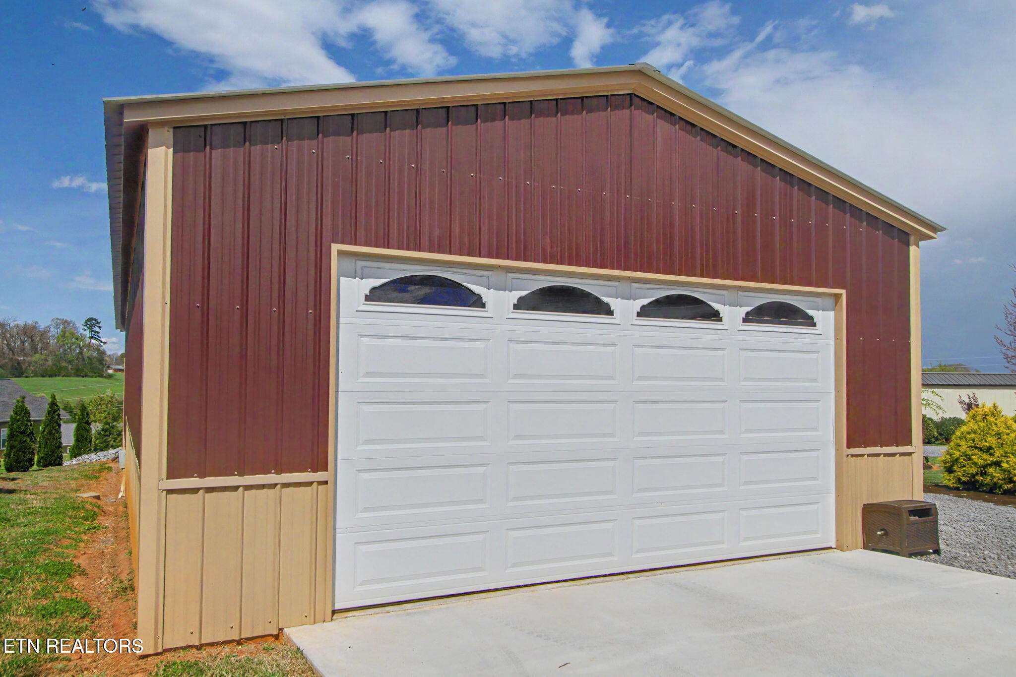 370 Leeper Overlook Dandridge TN 37725
