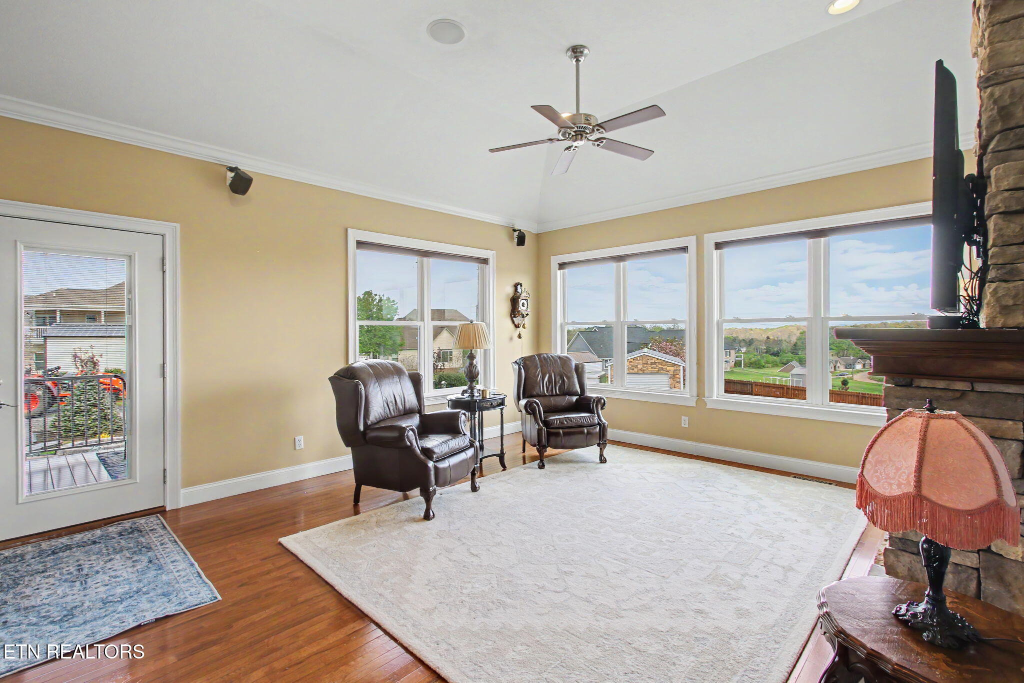 370 Leeper Overlook Dandridge TN 37725