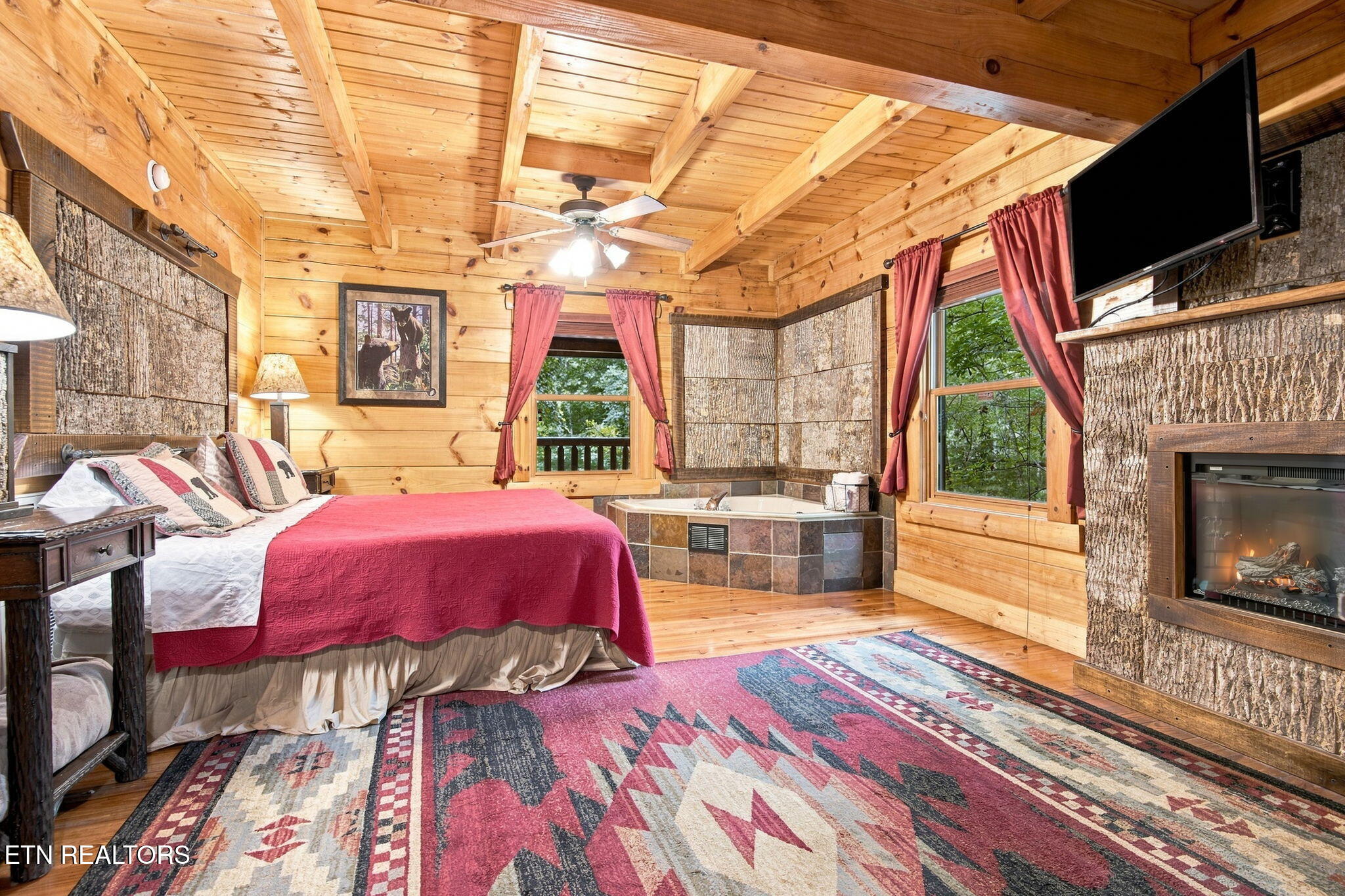 2738 Murray Ridge Road Sevierville TN 37876