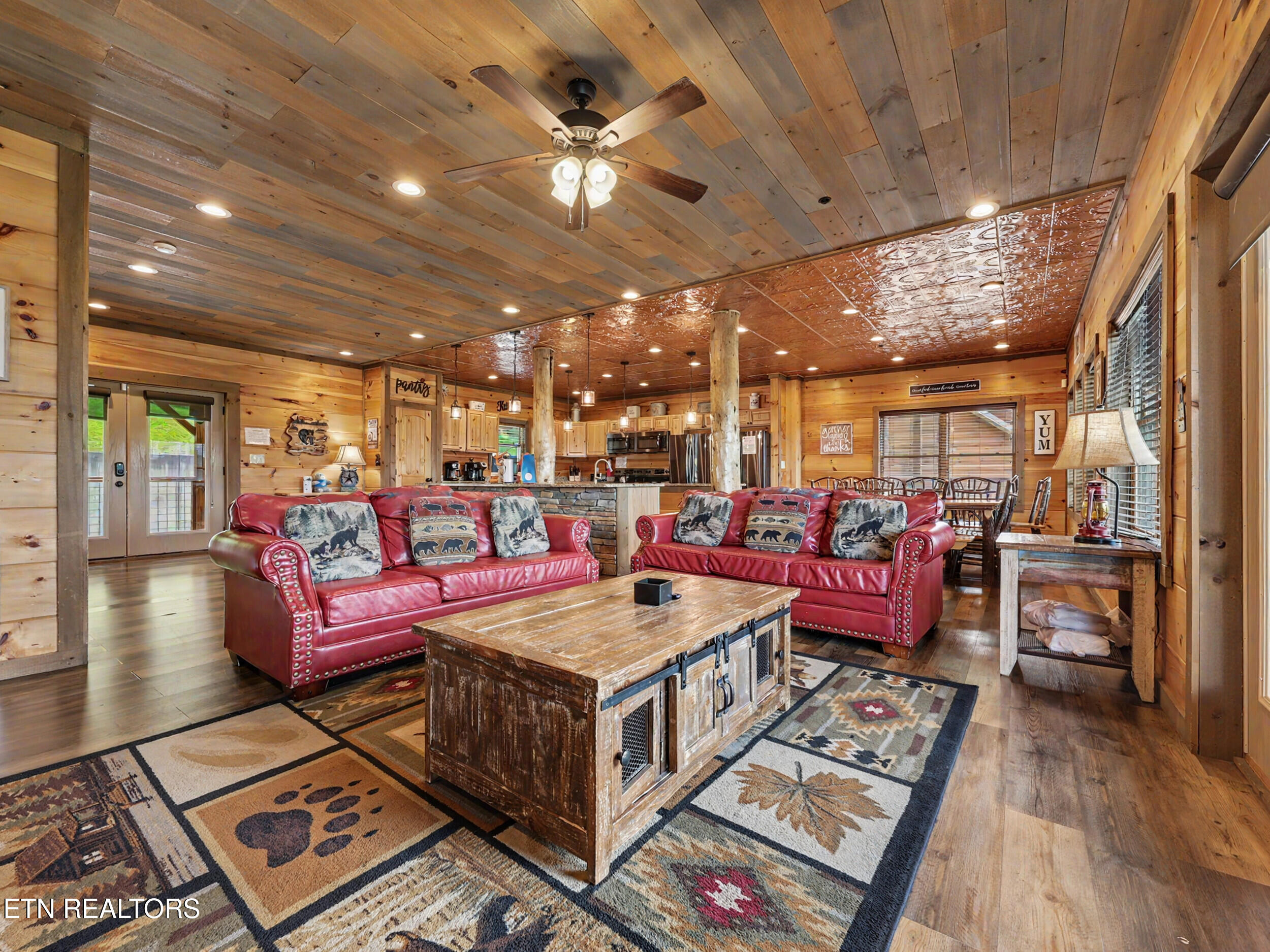 240 / 244 Stone Fence Lane Gatlinburg TN 37738