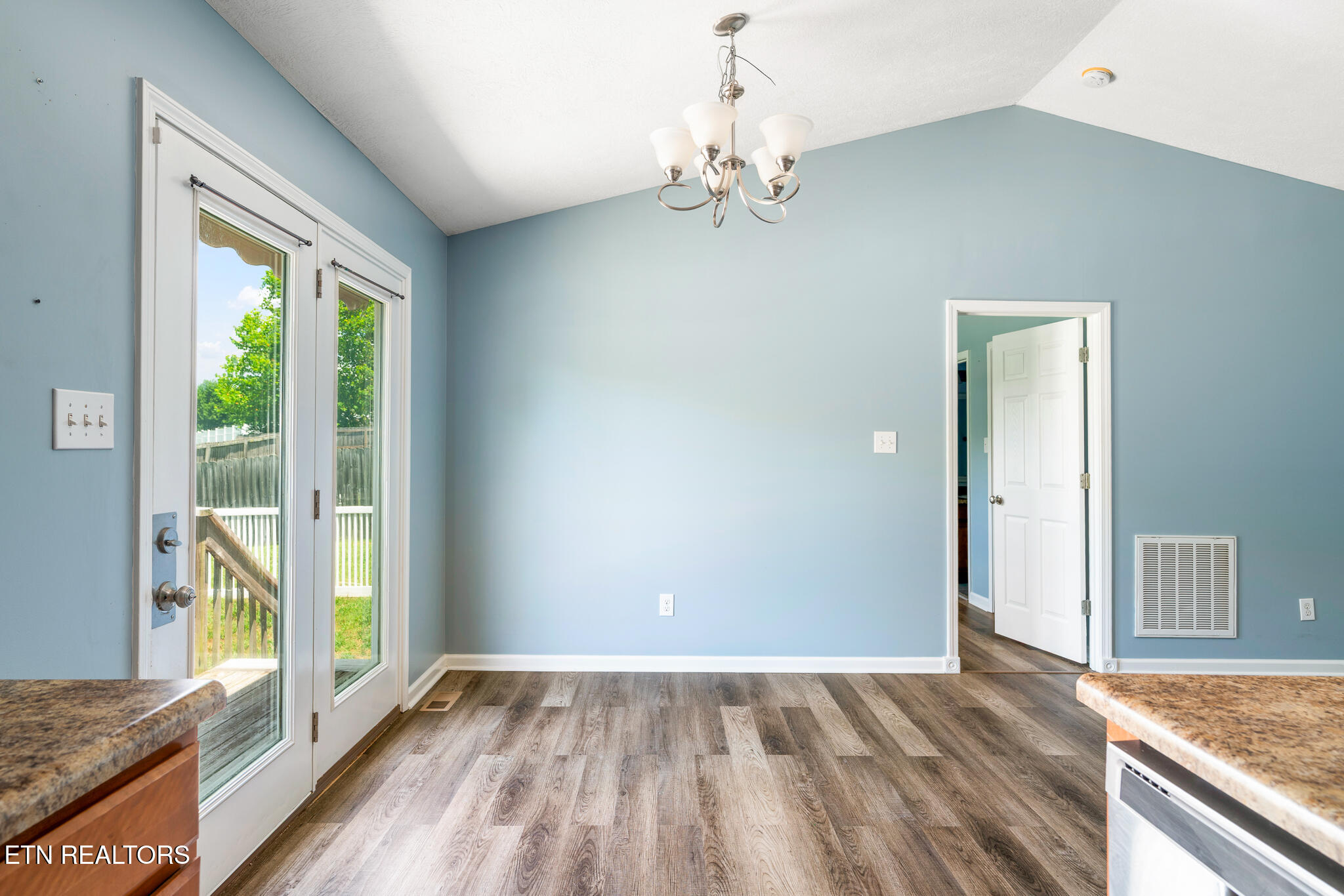 1249 Quiet Brook Lane Knoxville TN 37914