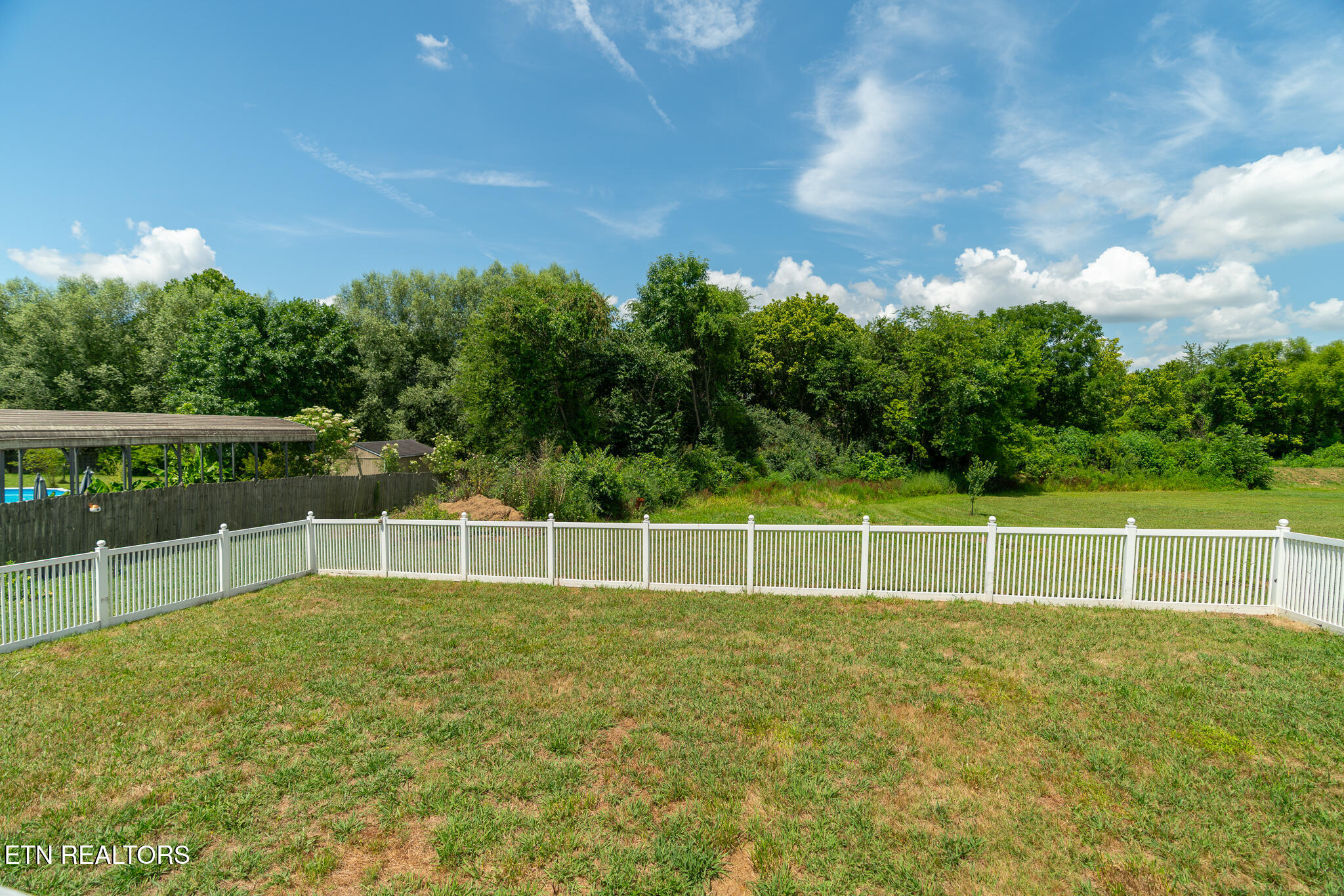 1249 Quiet Brook Lane Knoxville TN 37914