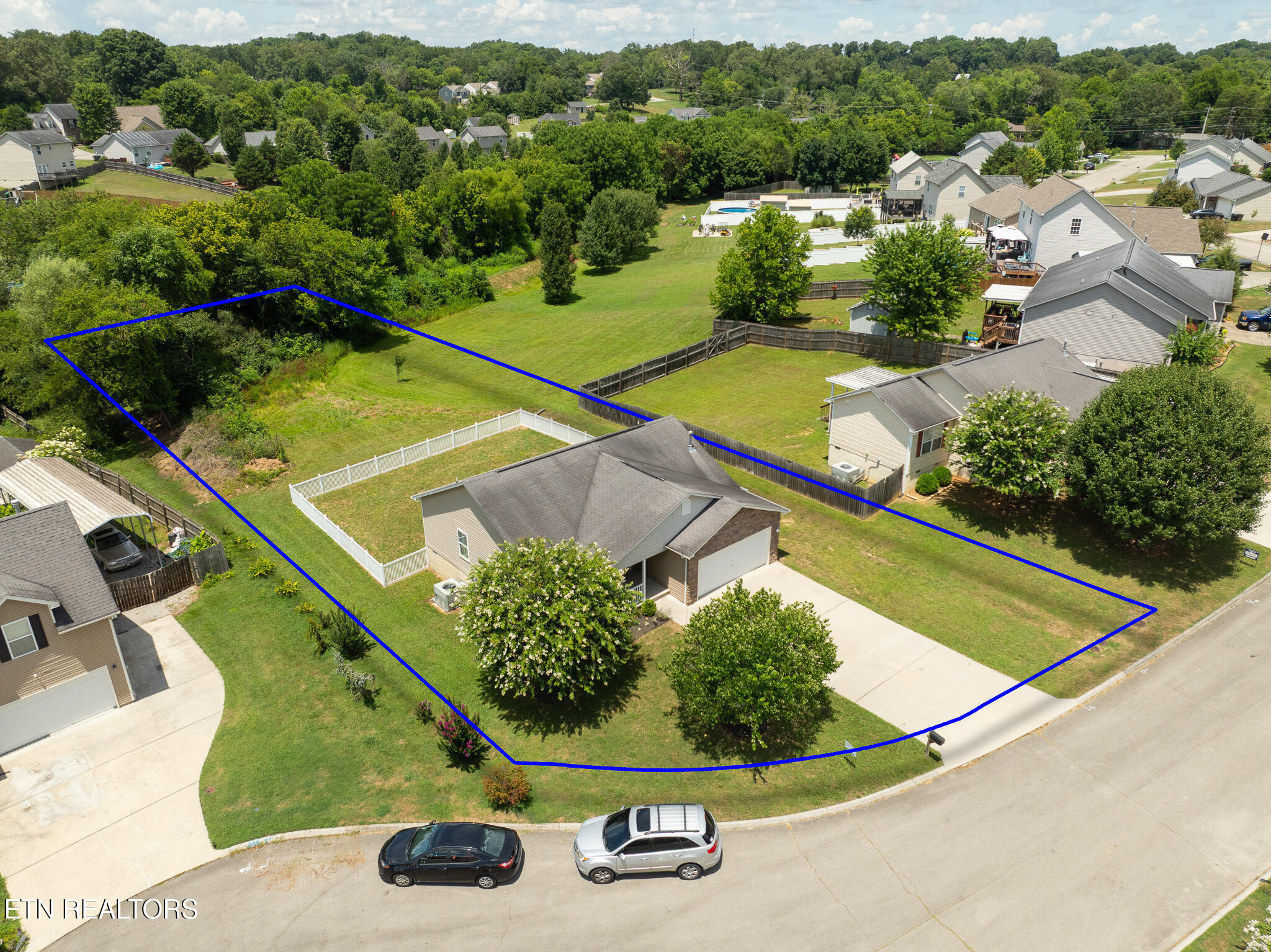 1249 Quiet Brook Lane Knoxville TN 37914
