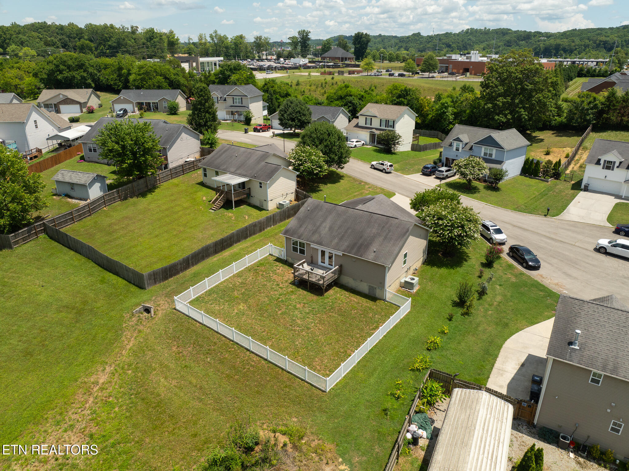 1249 Quiet Brook Lane Knoxville TN 37914
