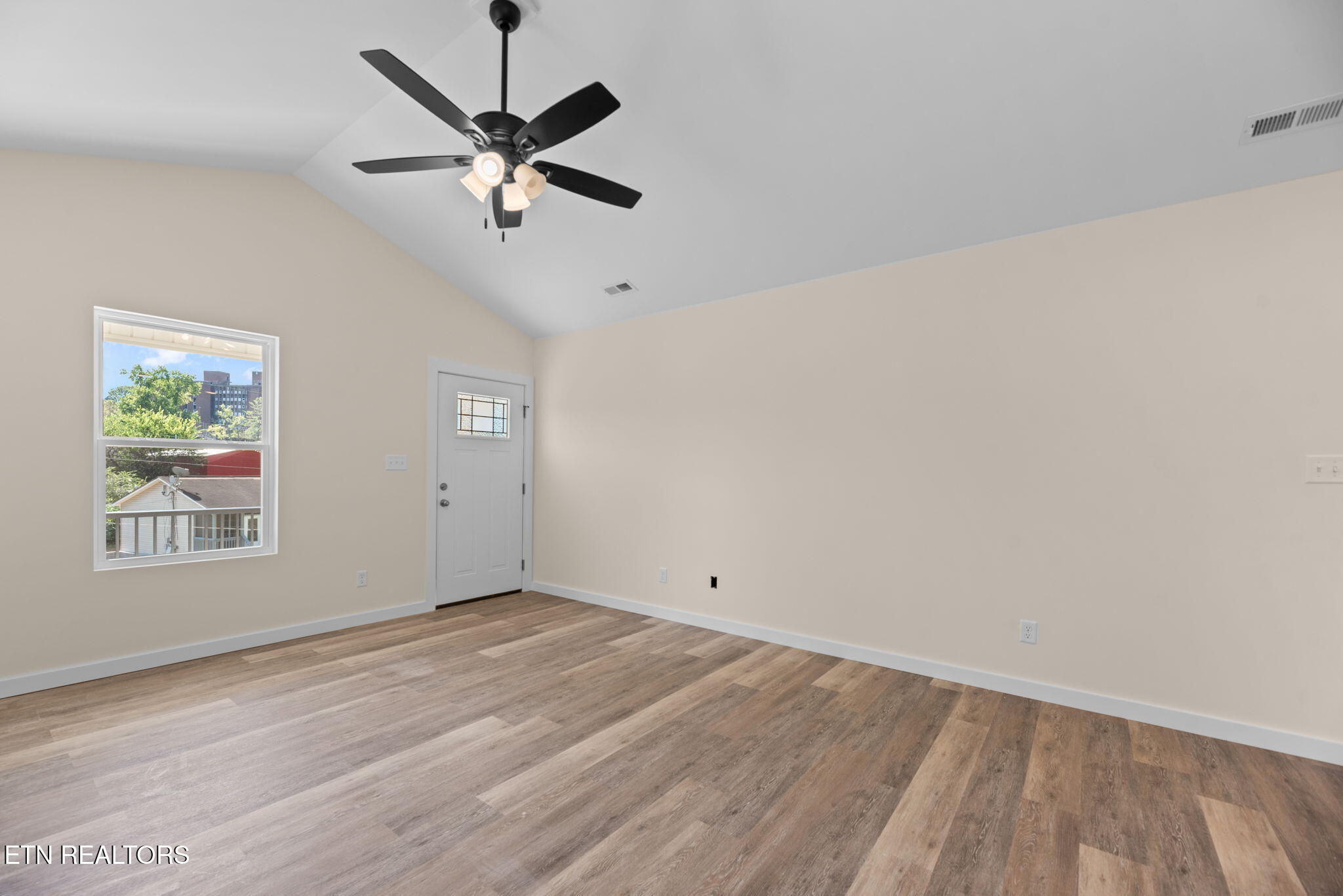 1423 Nolan Avenue Knoxville TN 37921