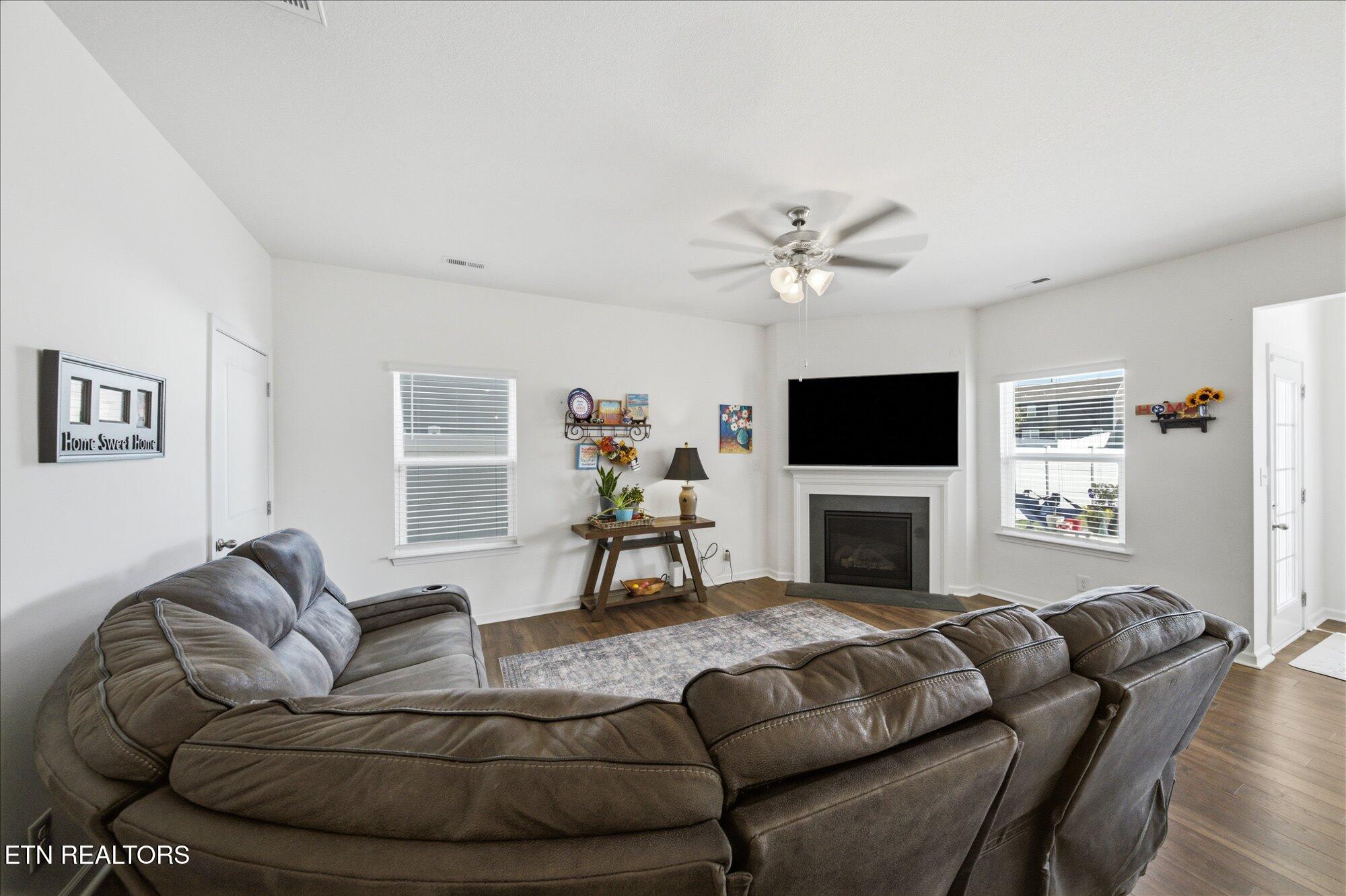 4745 Willow Bluff Circle Knoxville TN 37914