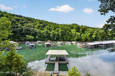 810 Indian River Boat Dock Road Jacksboro TN 37757