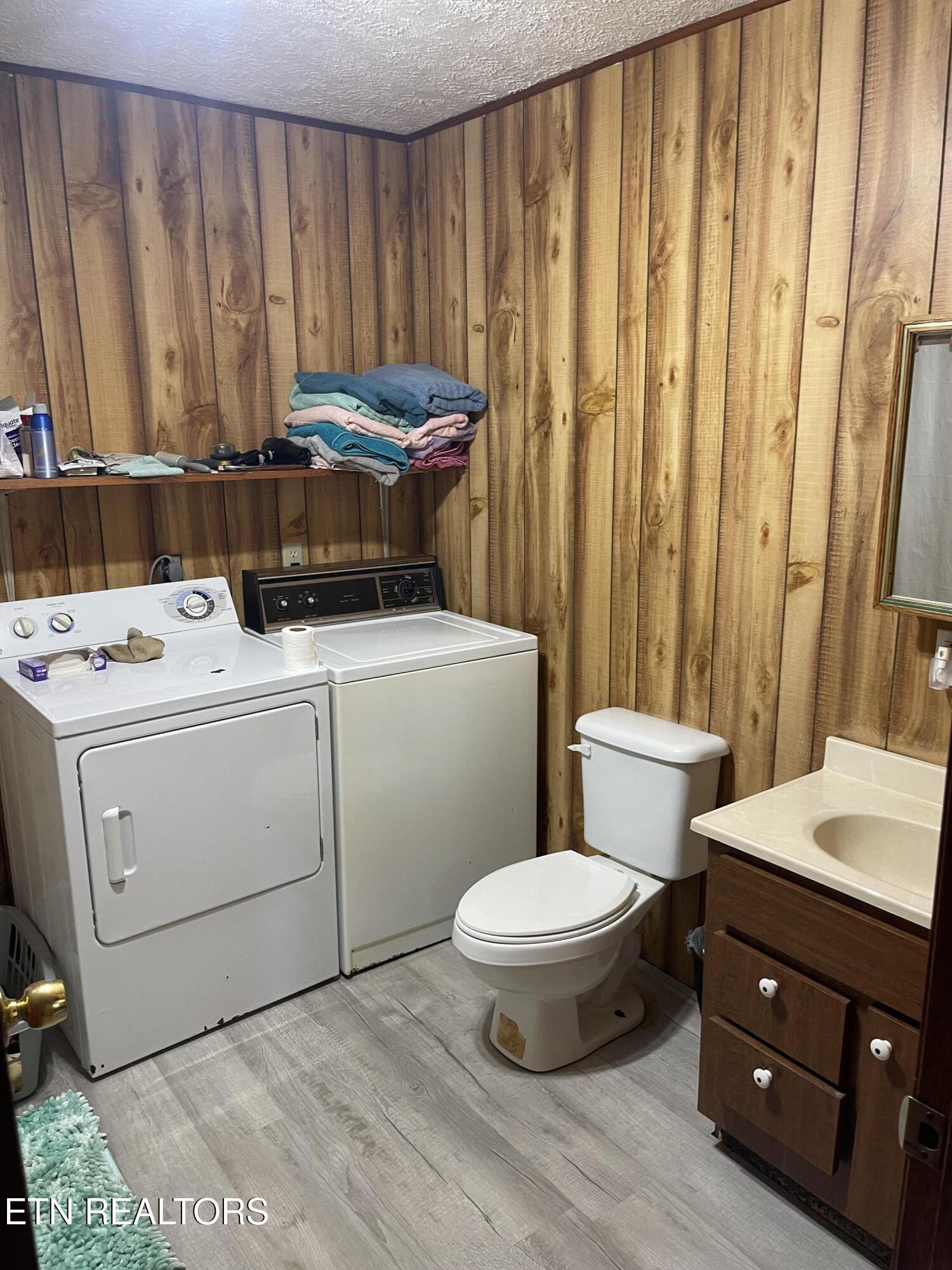483 Blake Road Oakdale TN 37829