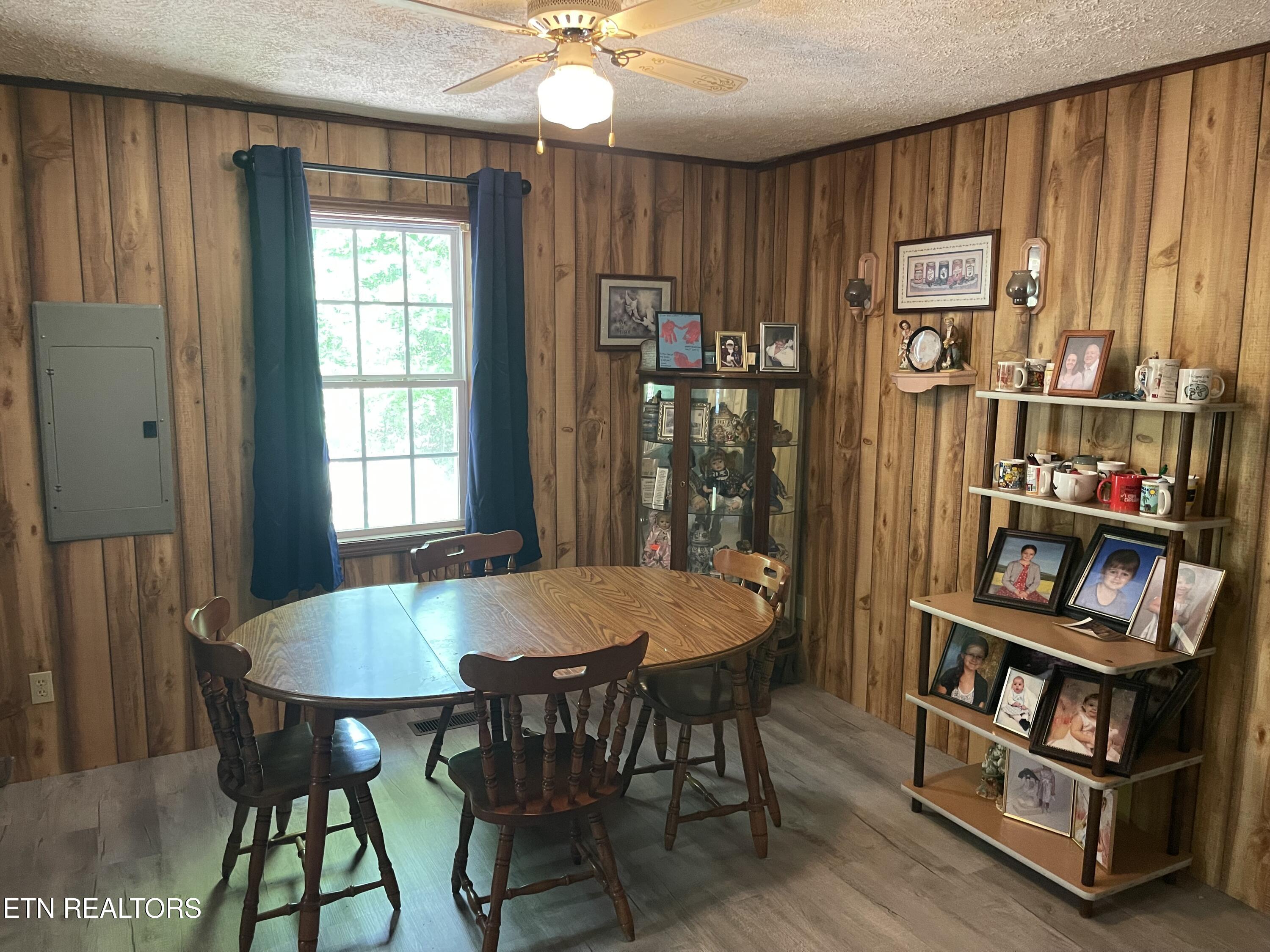 483 Blake Road Oakdale TN 37829