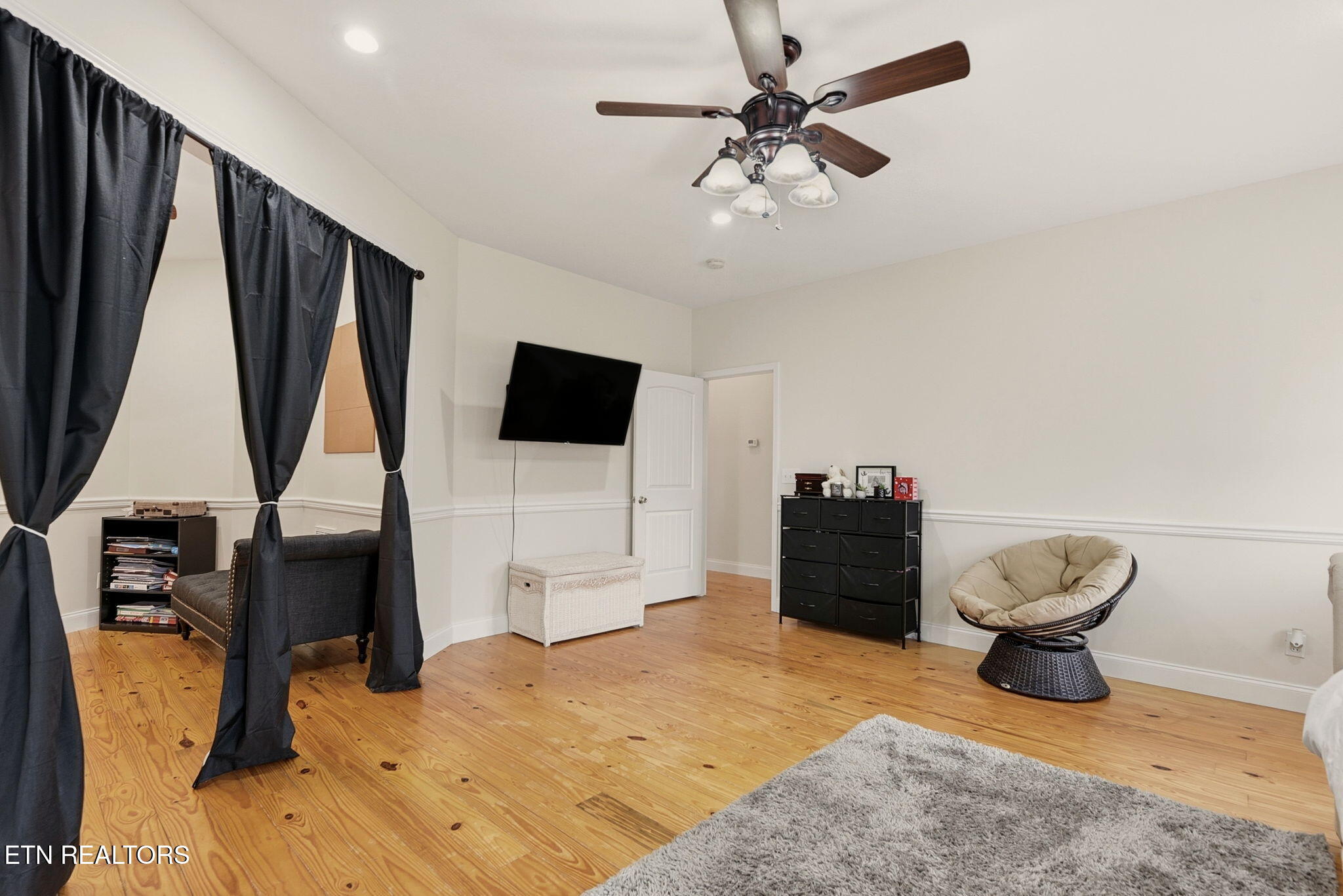 445 & 443 Leighton Lane Jacksboro TN 37757