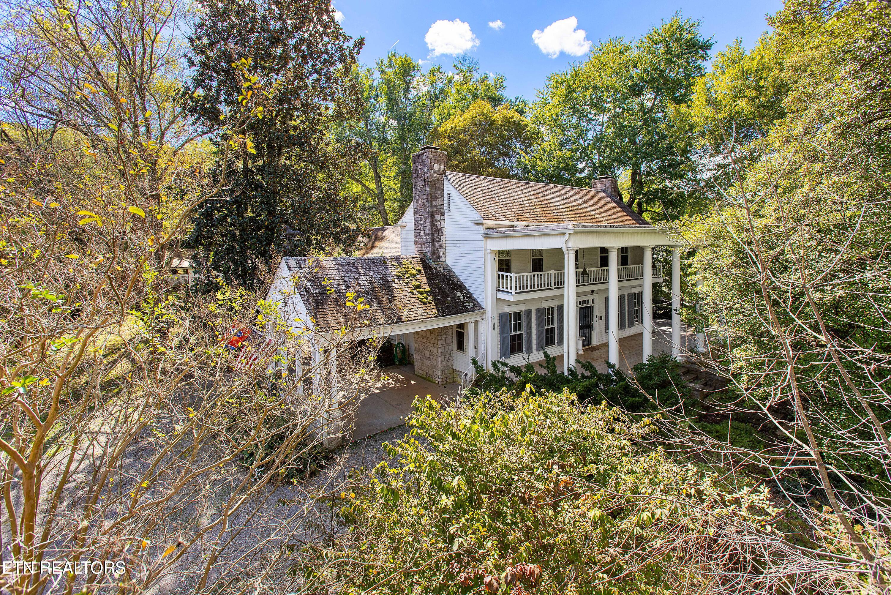 453 Oliver Springs Highway Clinton TN 37716