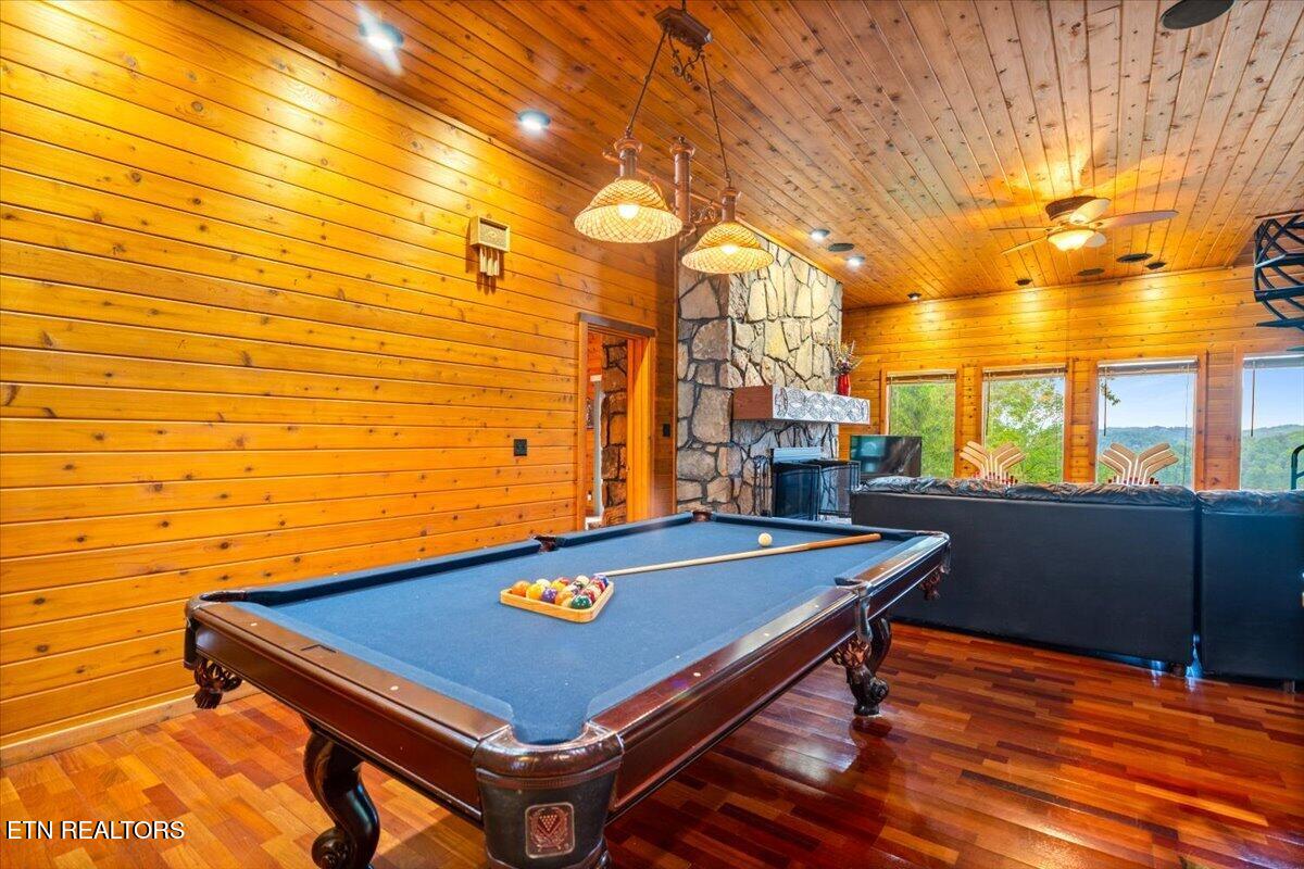 1186 Deerfield Way Lafollette TN 37766