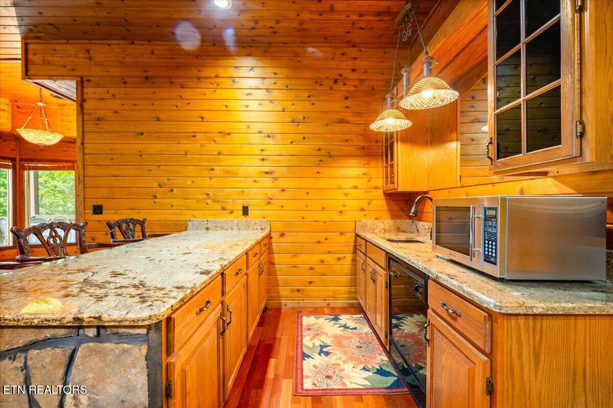 1186 Deerfield Way Lafollette TN 37766