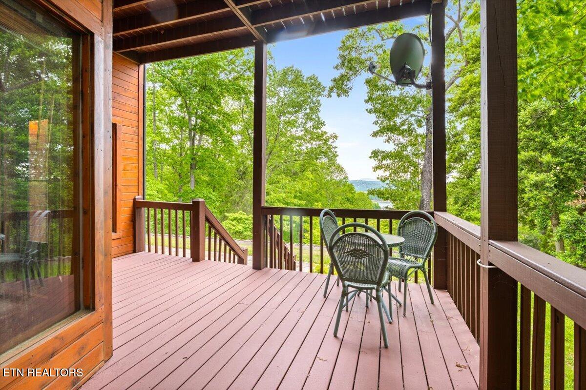 1186 Deerfield Way Lafollette TN 37766