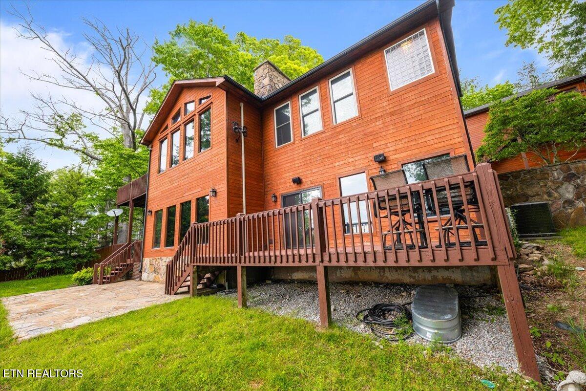 1186 Deerfield Way Lafollette TN 37766