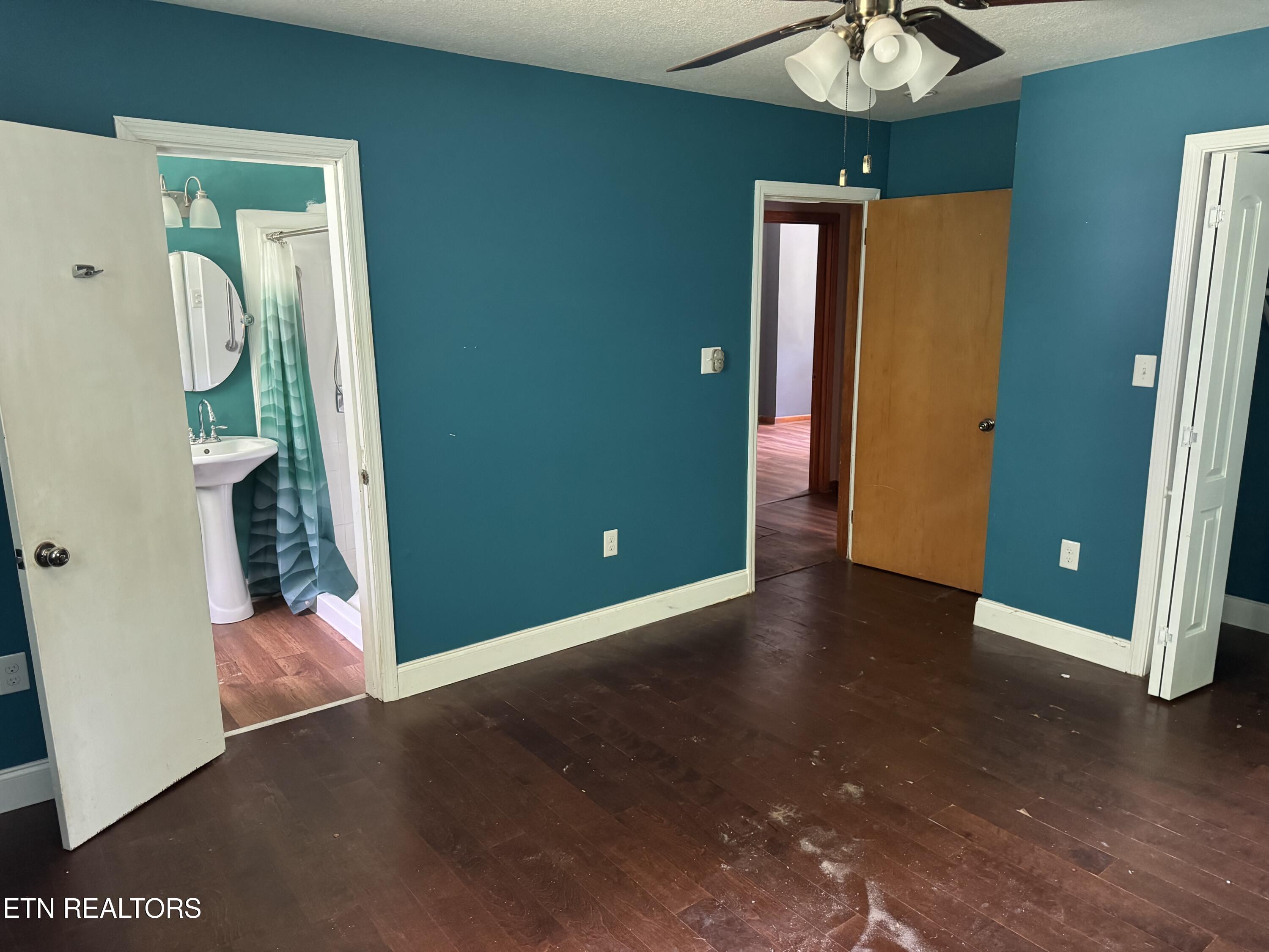 1405 Woodcrest Drive Knoxville TN 37918