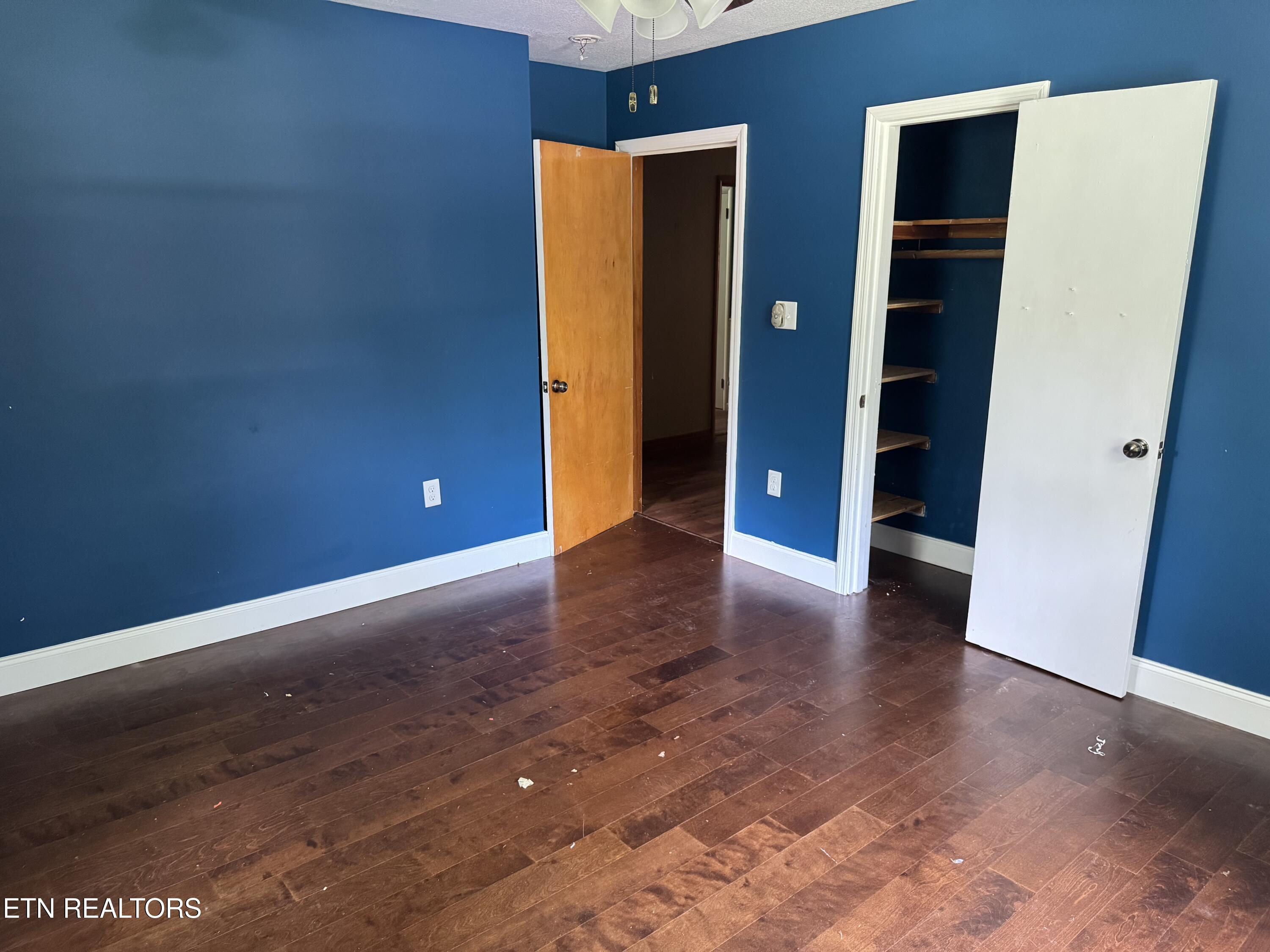 1405 Woodcrest Drive Knoxville TN 37918