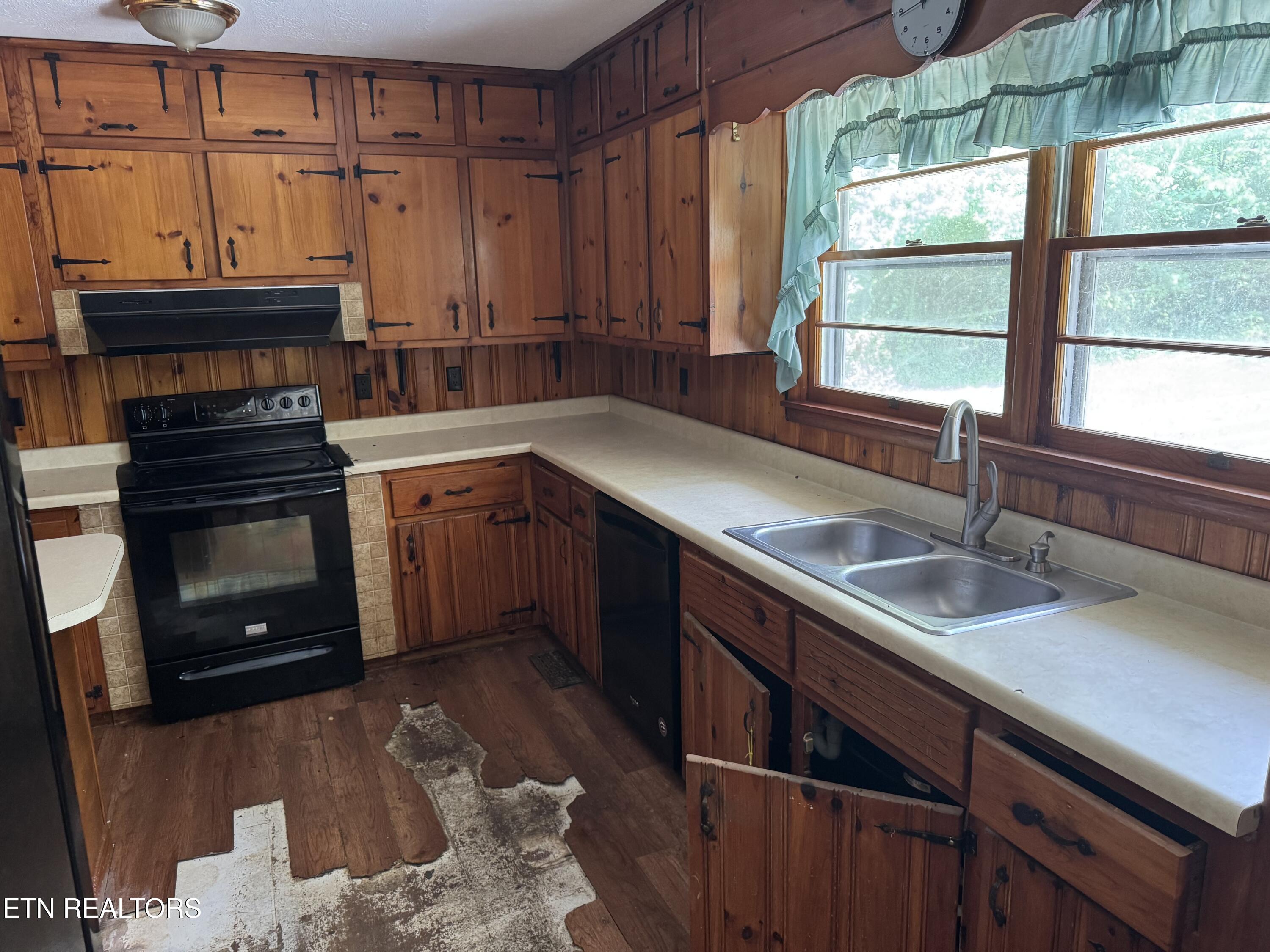 1405 Woodcrest Drive Knoxville TN 37918