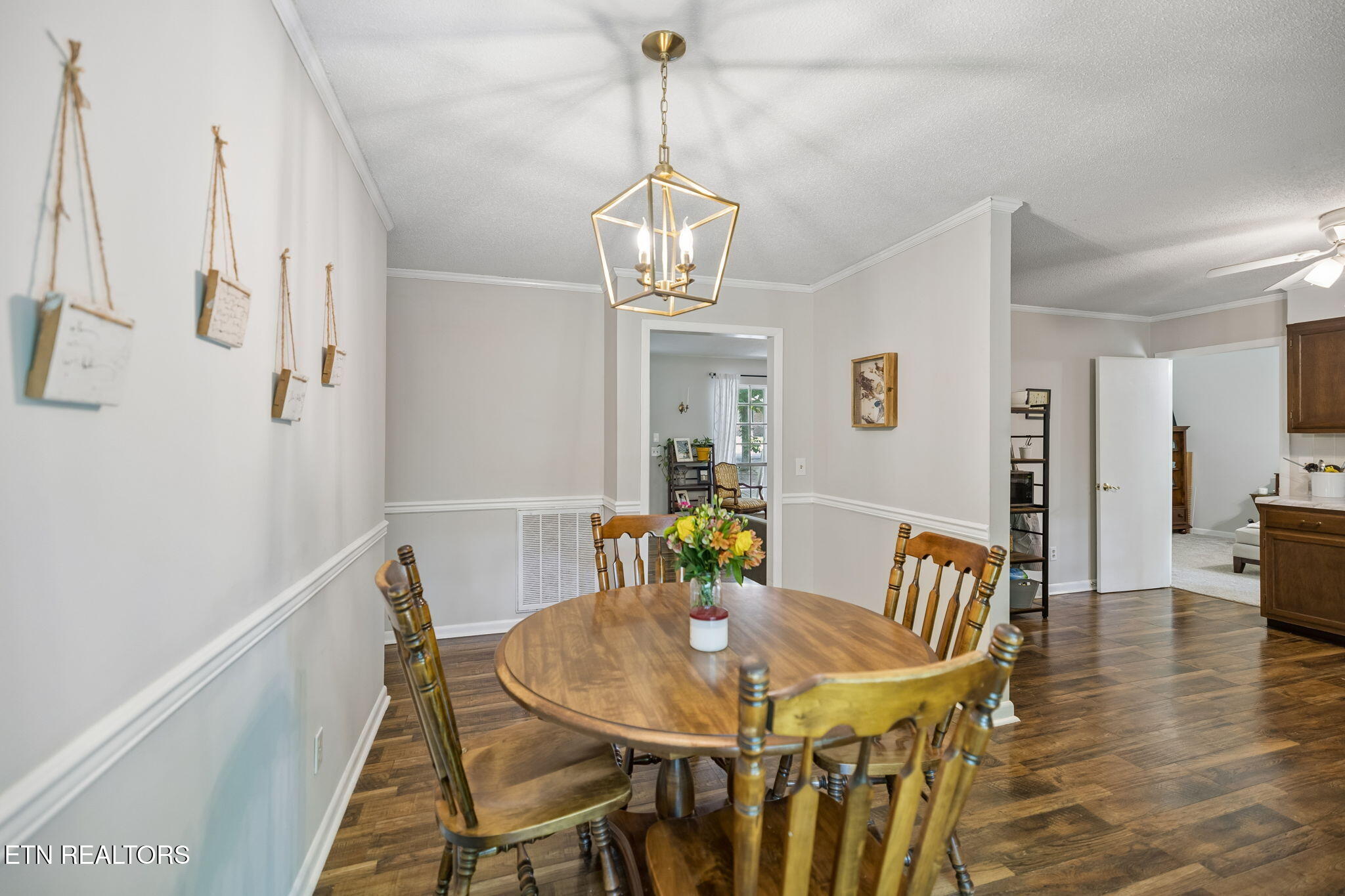 1036 Forest Heights Circle Lenoir City TN 37772
